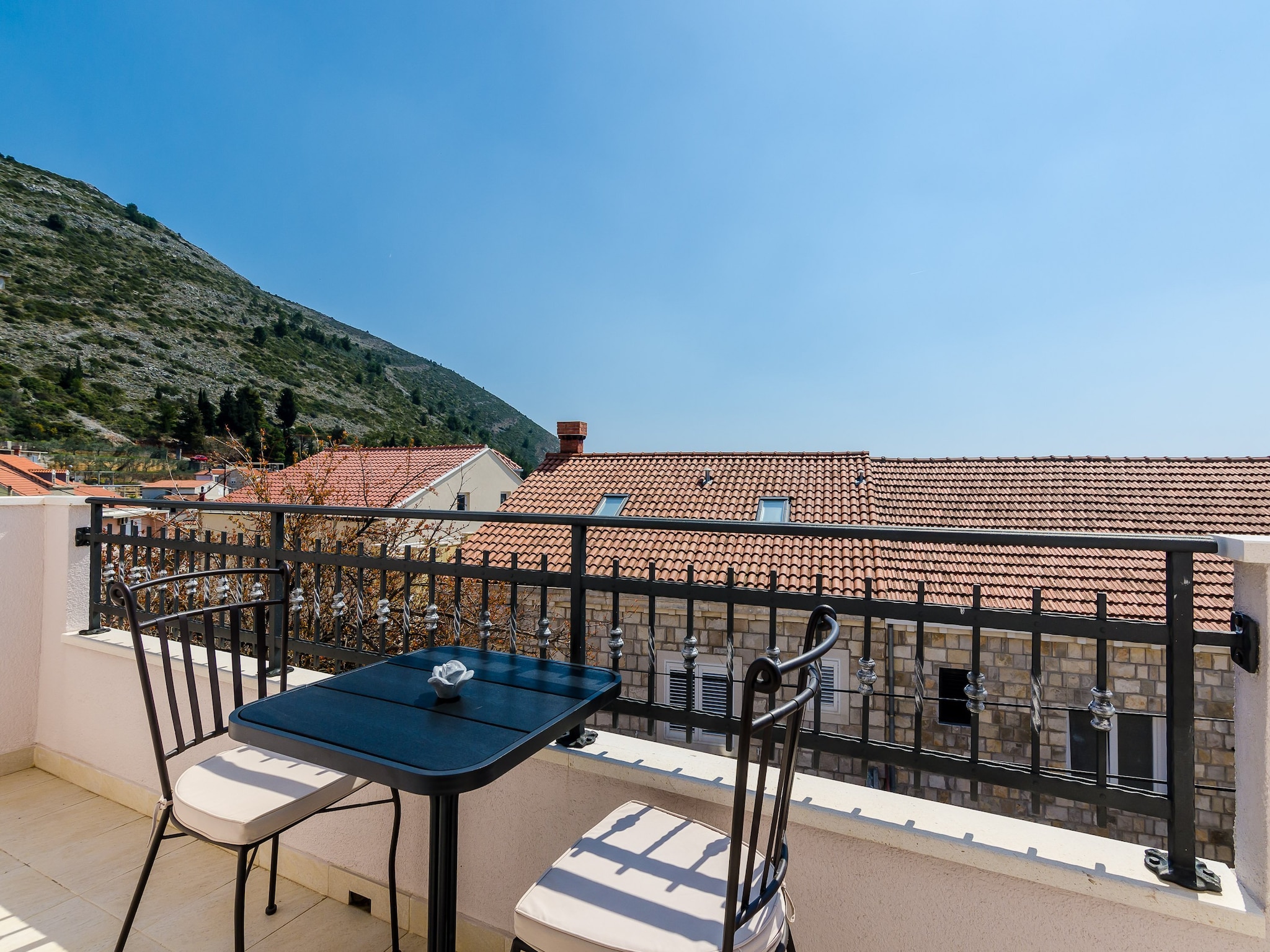 Apartmá Apartments Life - One Bedroom Apartment with Balco