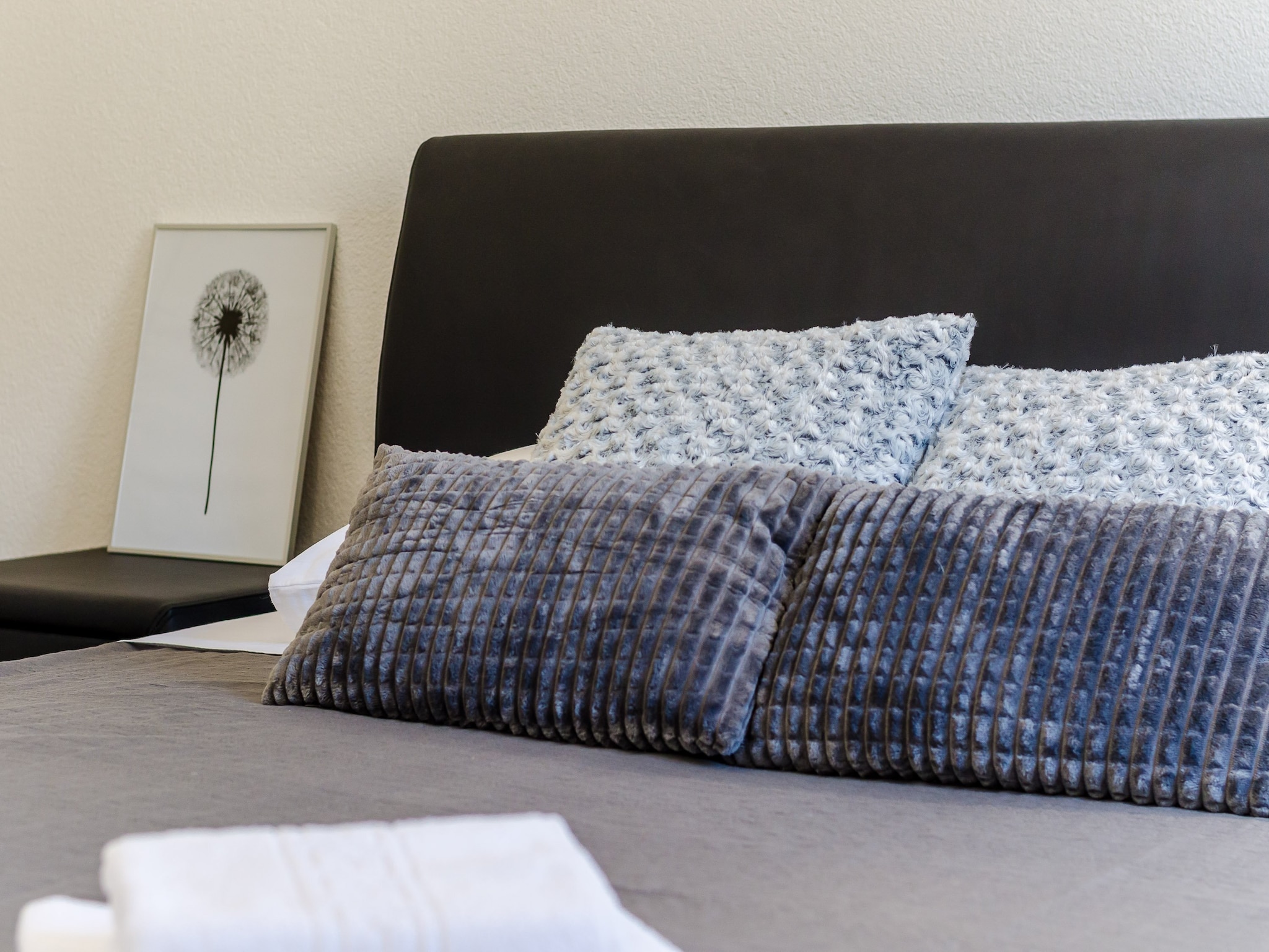 Apartmá Apartments Life - One Bedroom Apartment with Balco