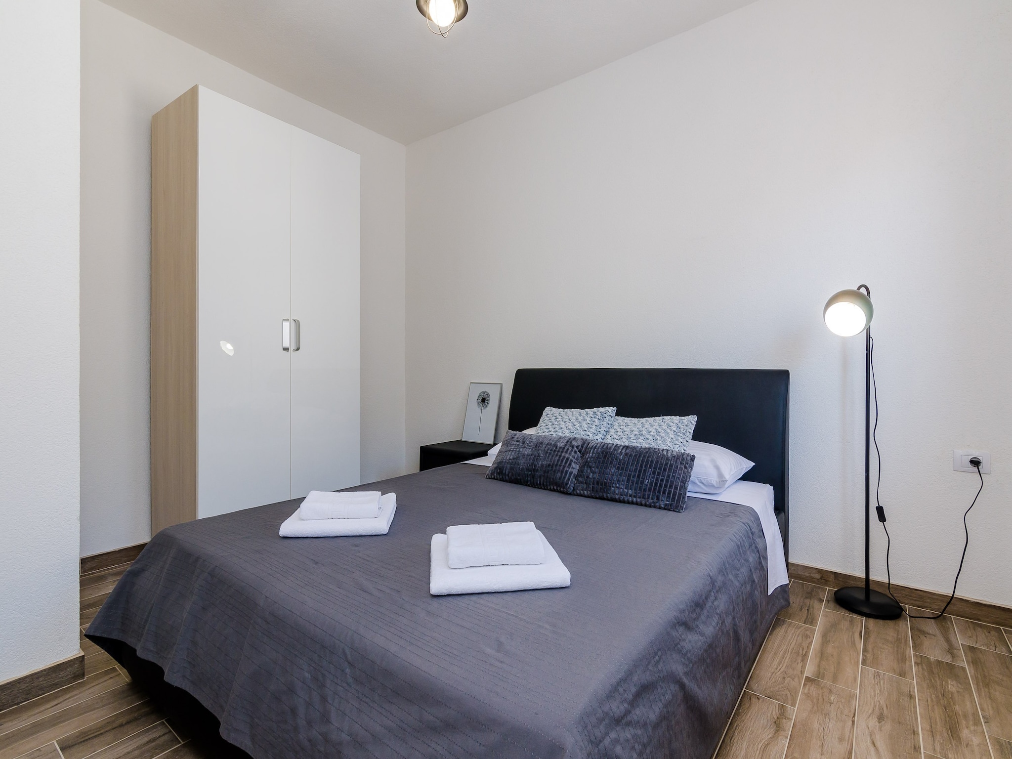 Apartmá Apartments Life - One Bedroom Apartment with Balco