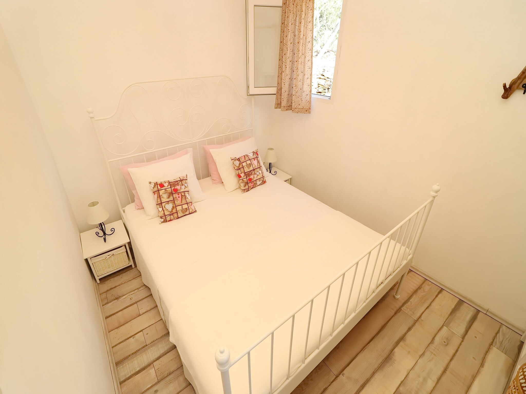 Feriebolig Greenside Cottage Lumi-Two Bedroom Holiday Home wi