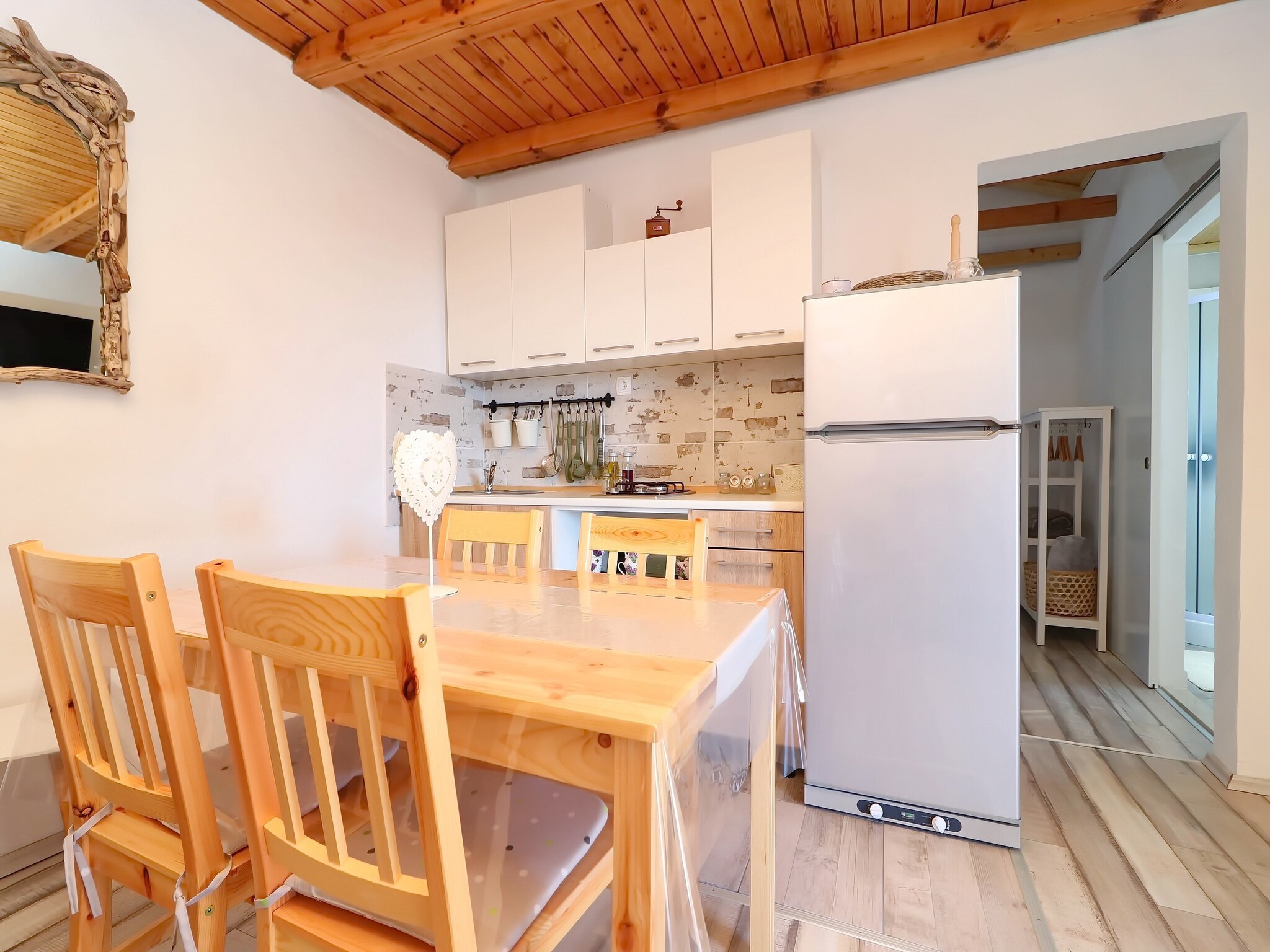 Feriebolig Greenside Cottage Lumi-Two Bedroom Holiday Home wi