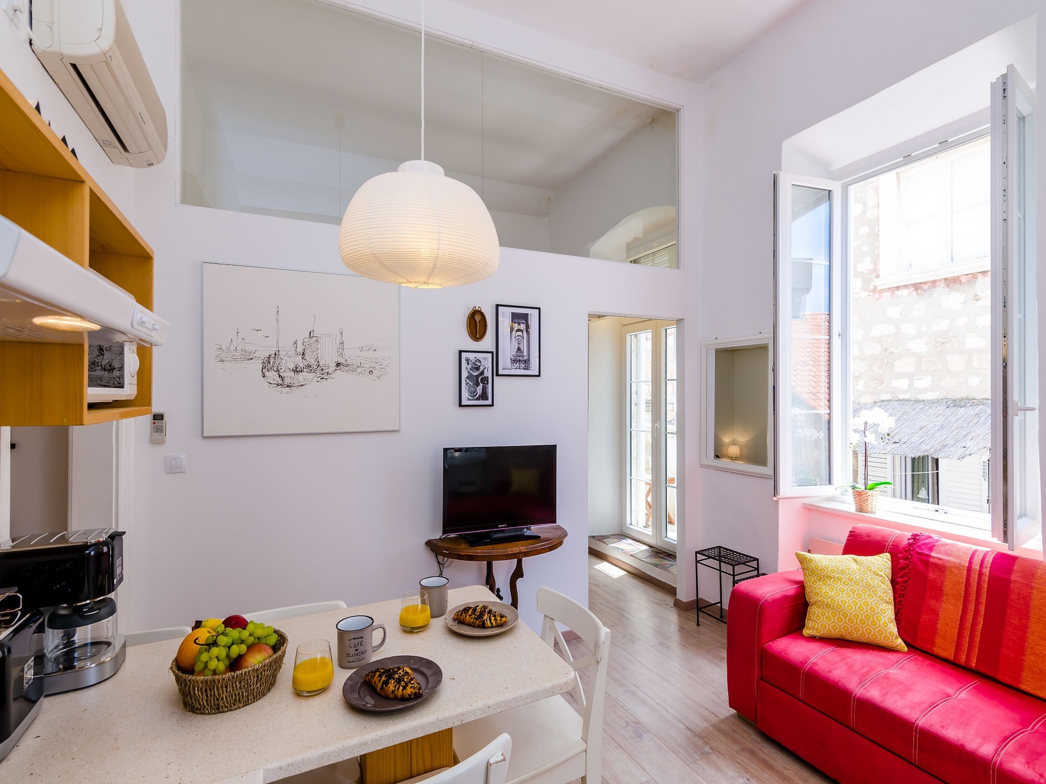 Apartmá Midtown Apartments - One Bedroom Apartment with Ci