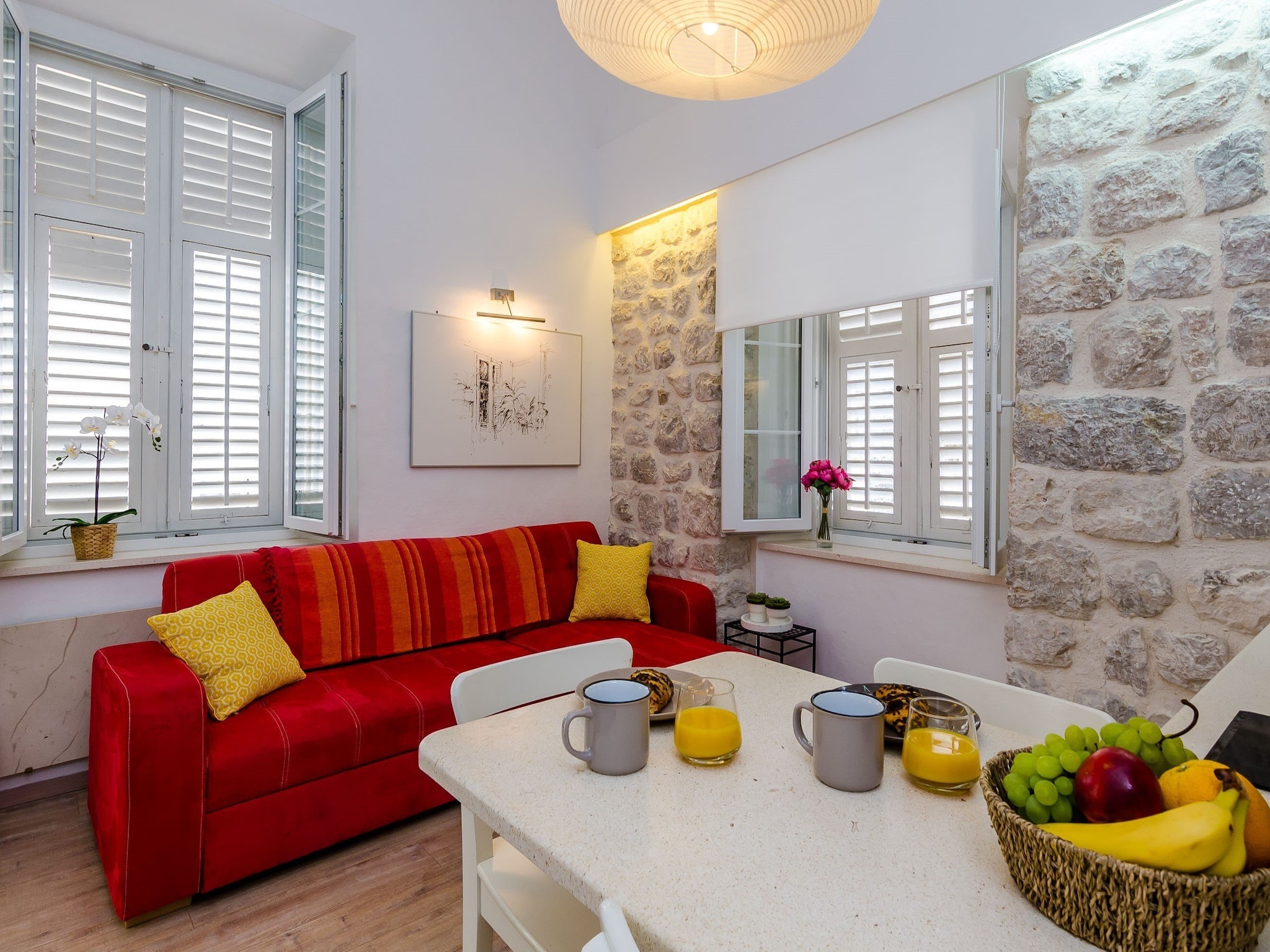 Apartmá Midtown Apartments - One Bedroom Apartment with Ci