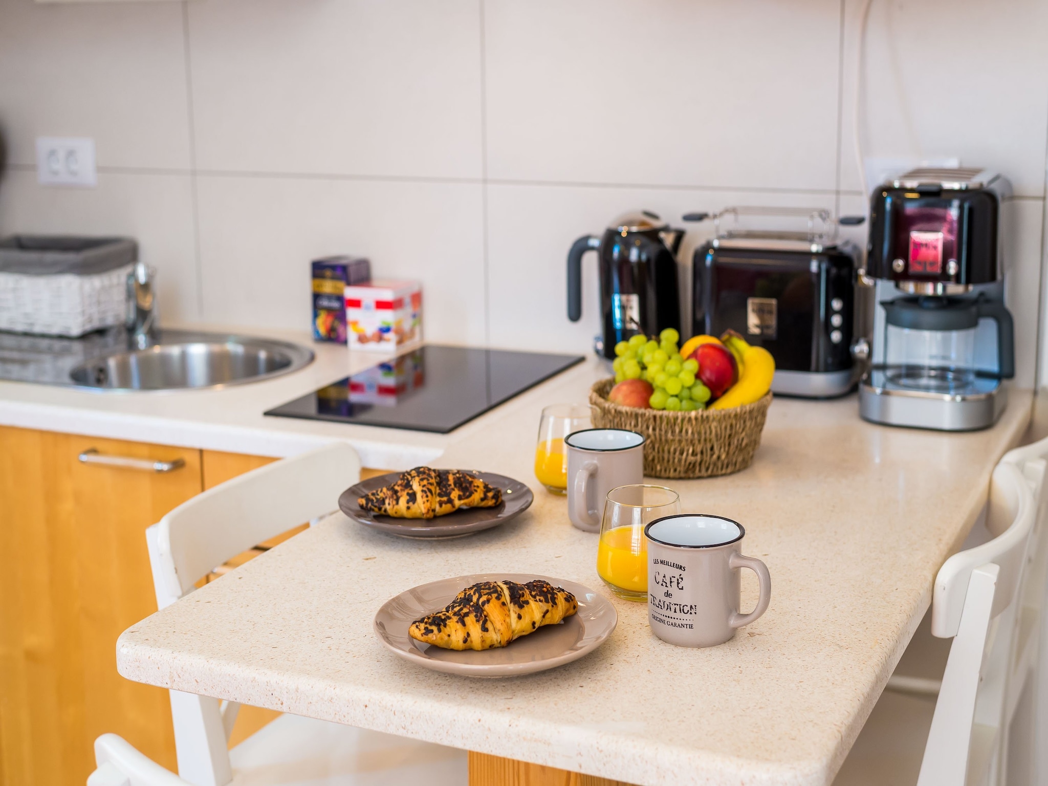 Apartmá Midtown Apartments - One Bedroom Apartment with Ci