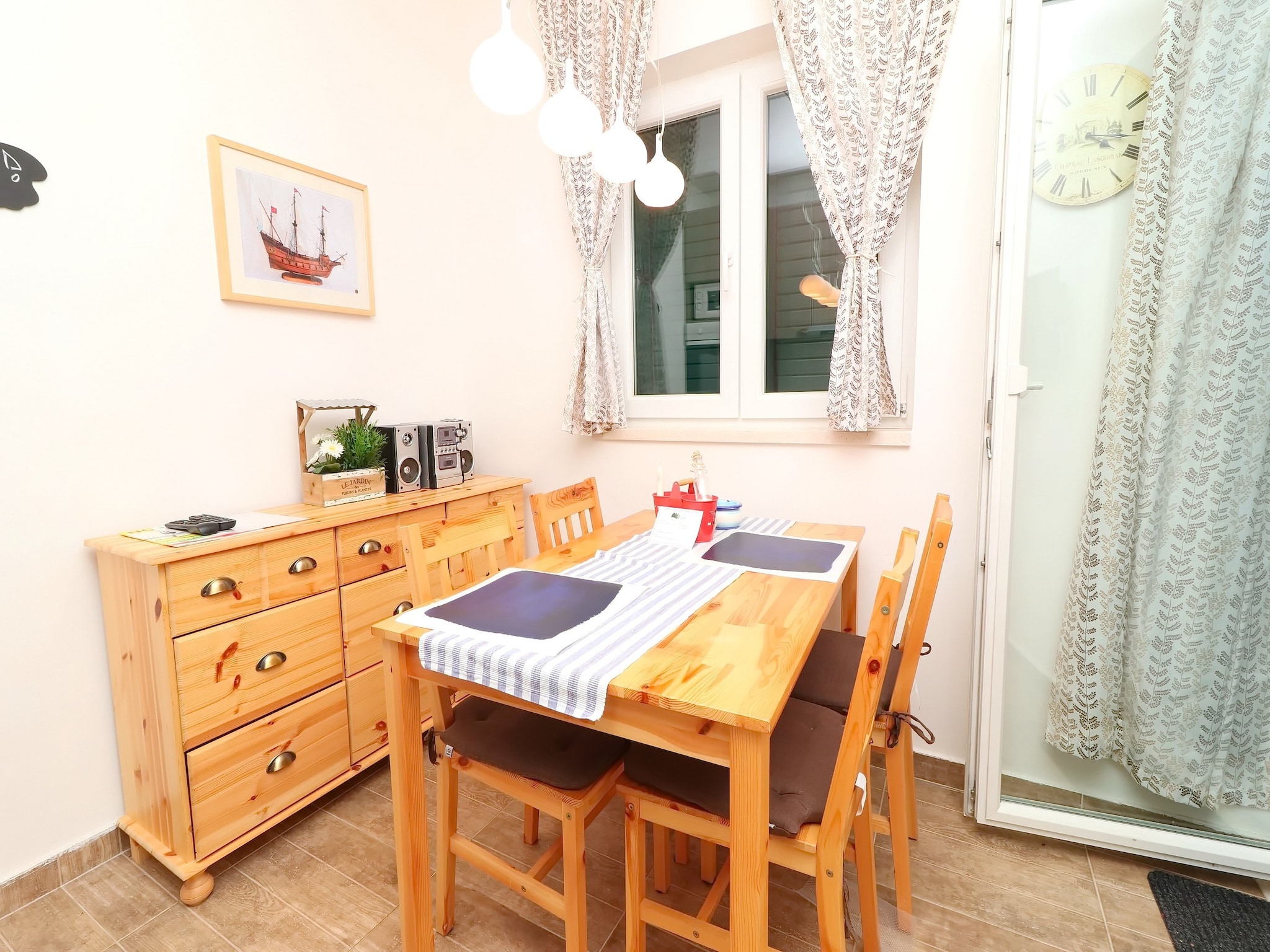 Apartmá Apartments Trstenica-One Bedroom Apartment with Te