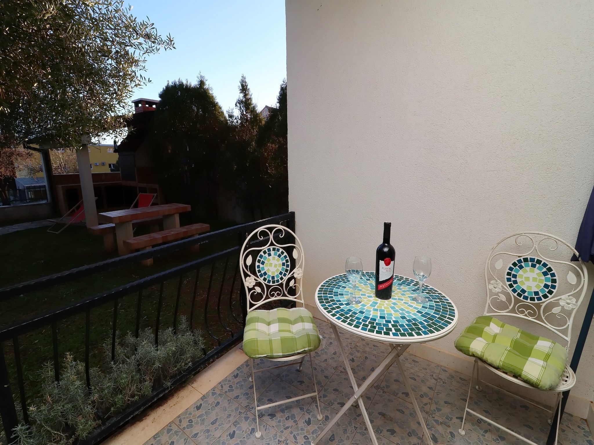 Apartmá Apartments Trstenica-One Bedroom Apartment with Te