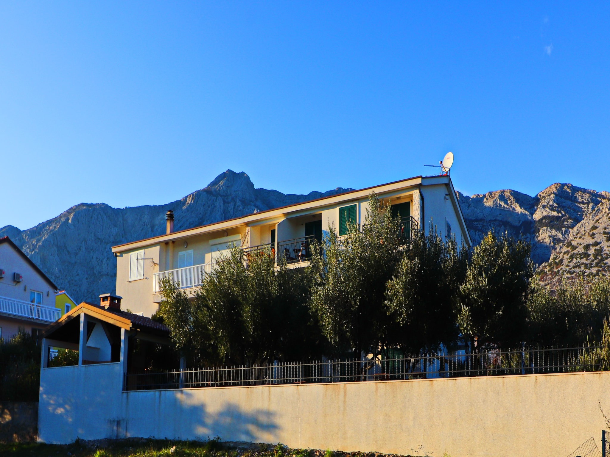 Apartmá Apartments Trstenica-One Bedroom Apartment with Te
