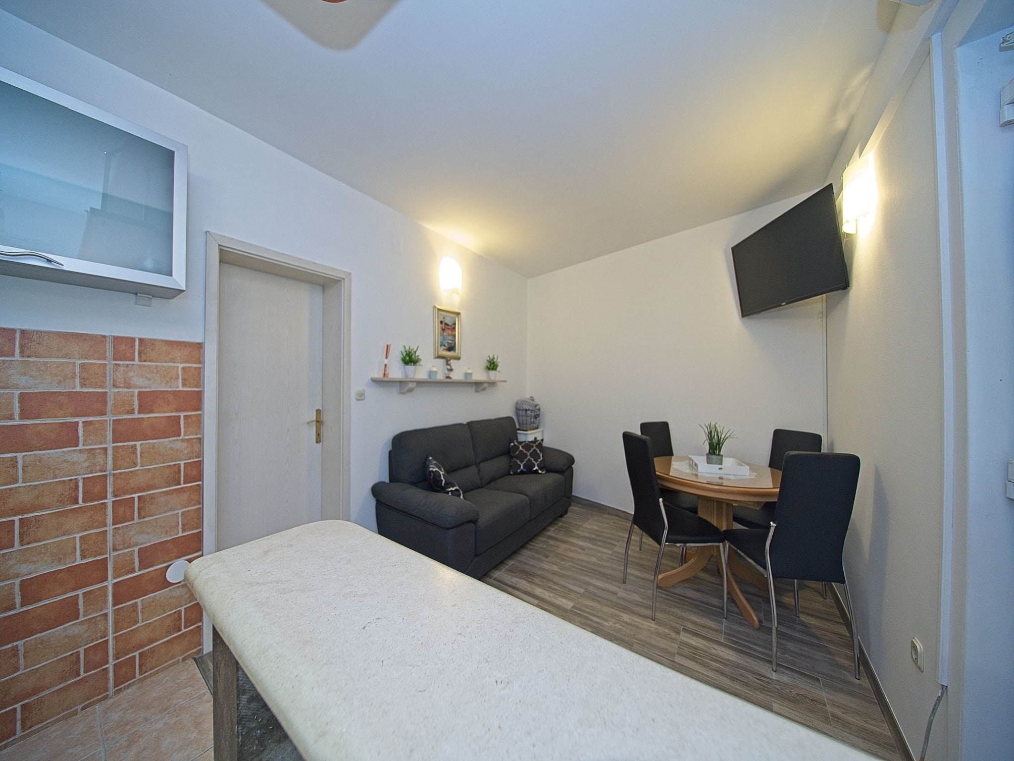 Ferienwohnung Apartment Alva - Two Bedroom Apartment with Terrac