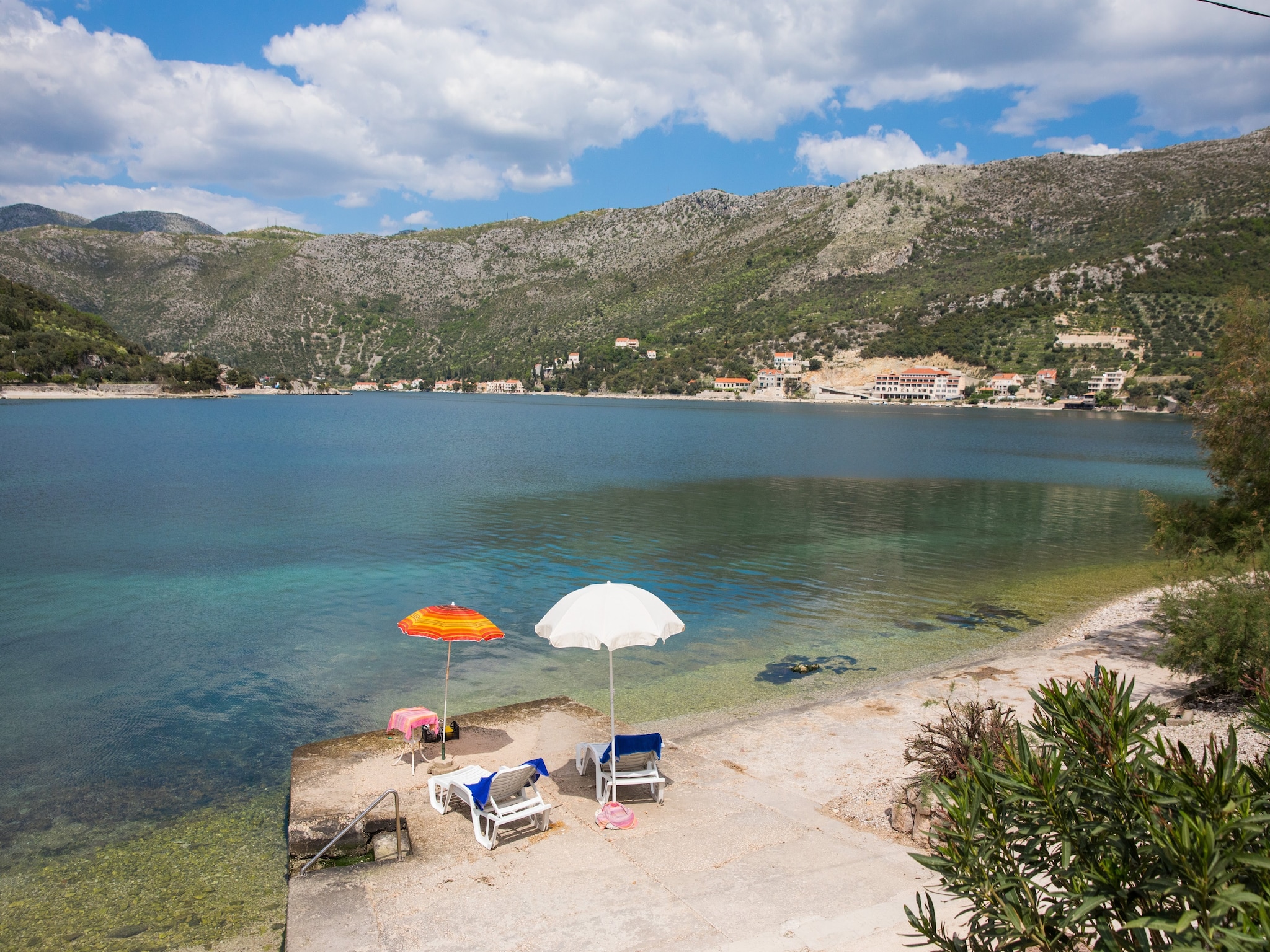 Apartmá Seaside Studio - Studio Apartment with Private Bea