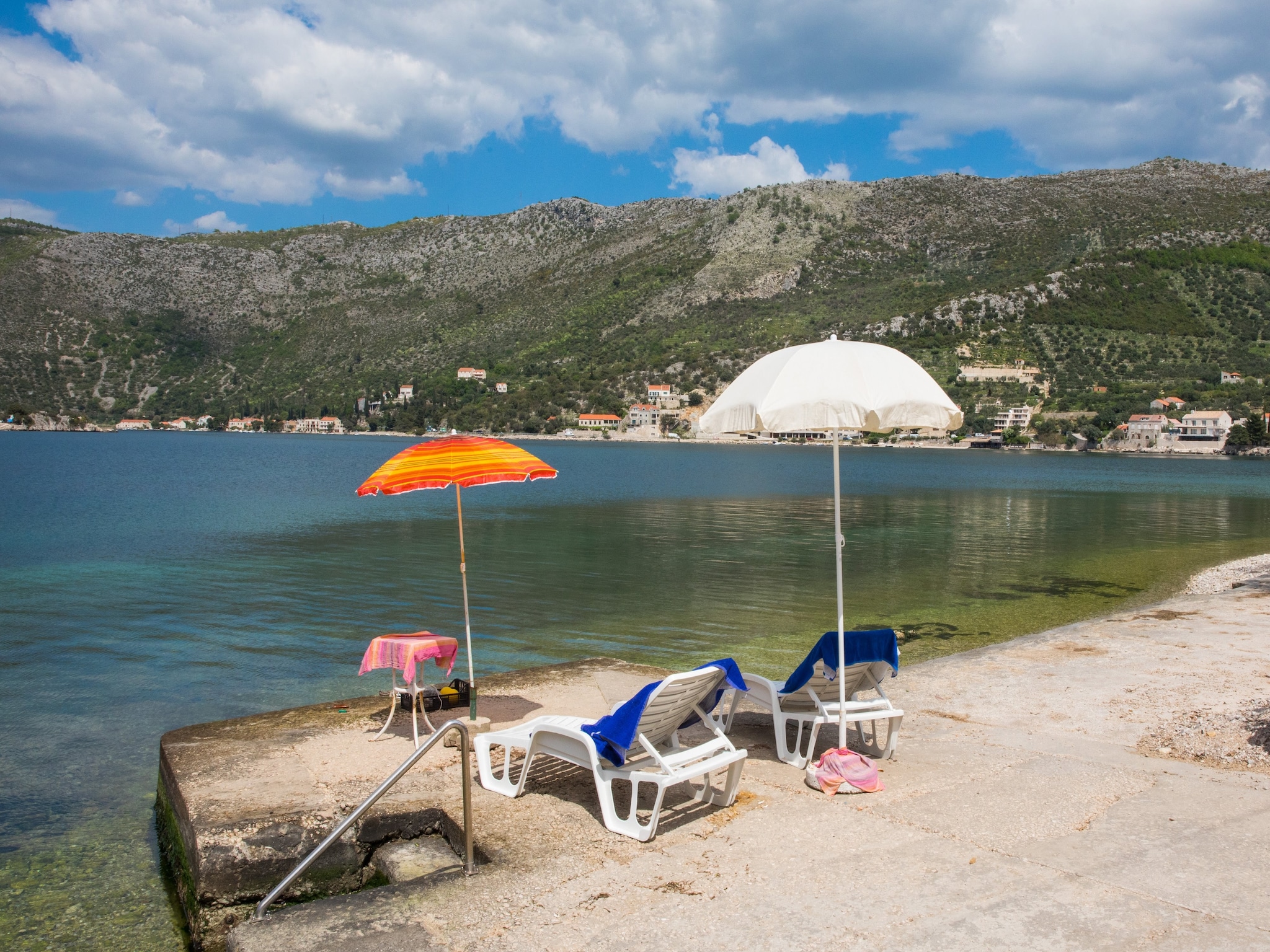 Apartmá Seaside Studio - Studio Apartment with Private Bea