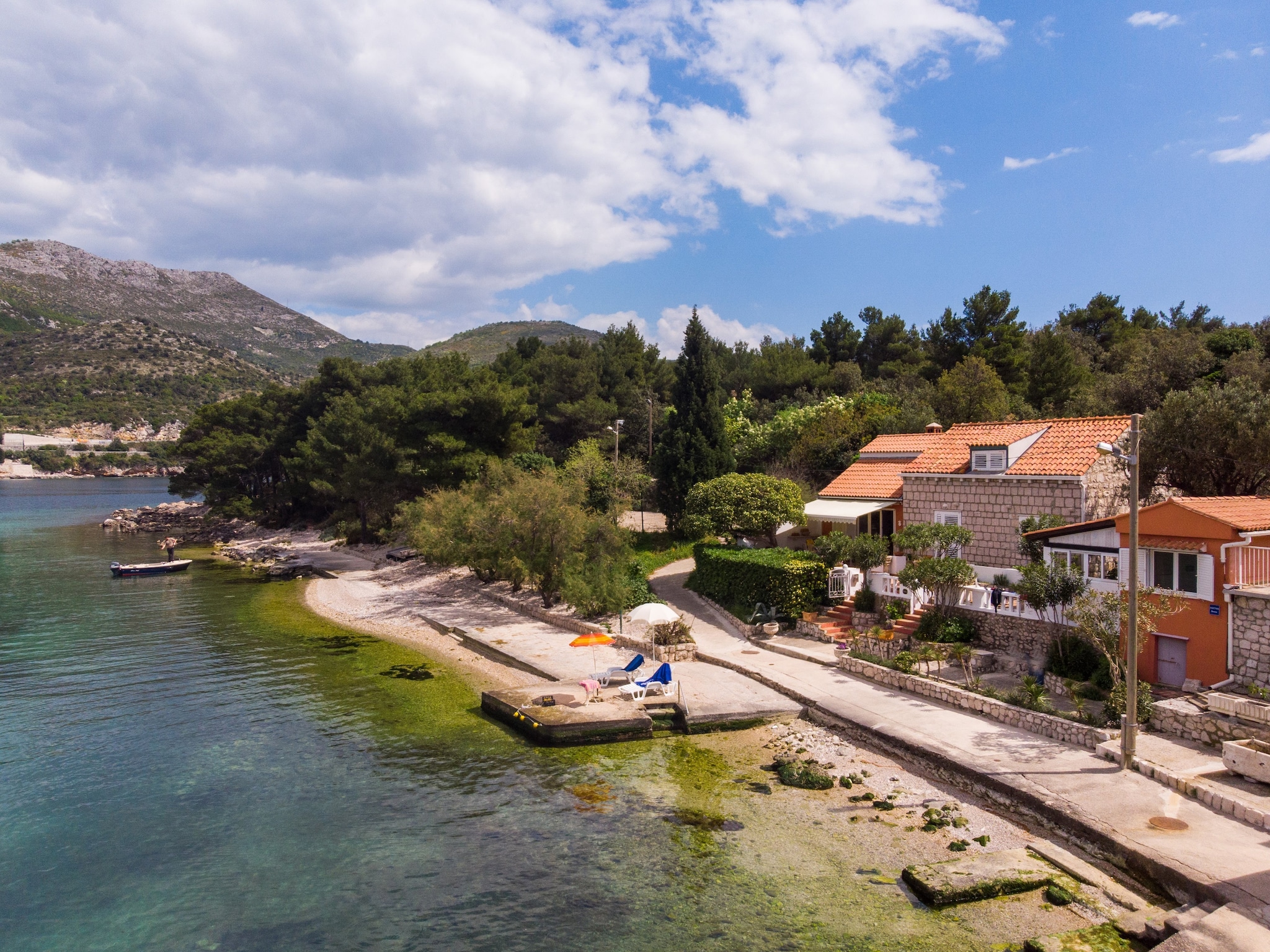 Apartmá Seaside Studio - Studio Apartment with Private Bea