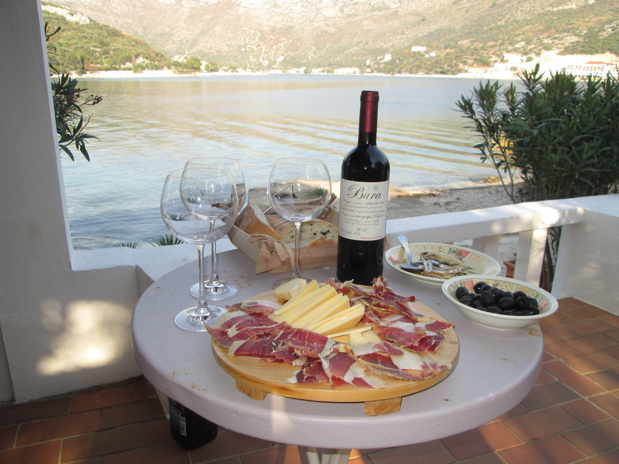Apartmá Seaside Studio - Studio Apartment with Private Bea