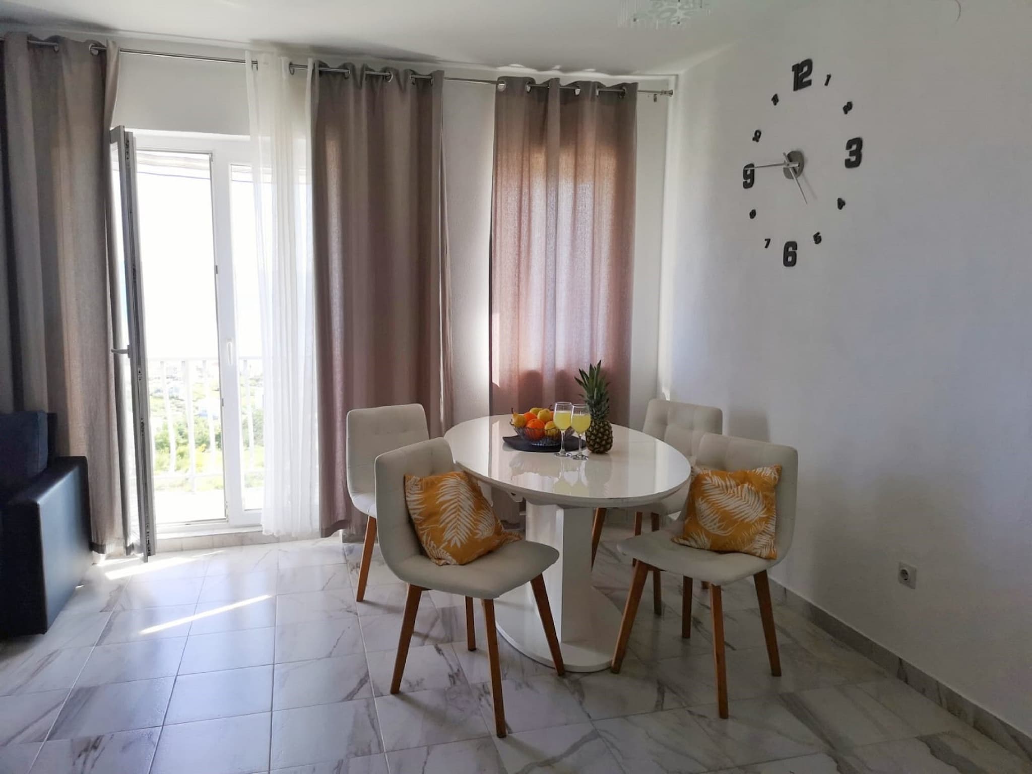 Apartmá Apartment Wish - Two Bedroom Apartment with Sea Vi