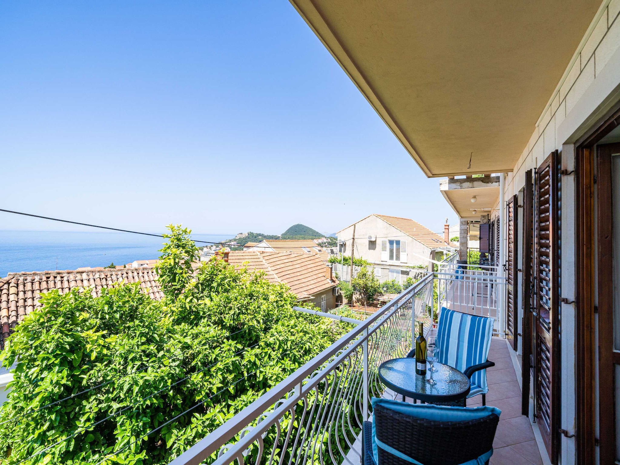 Apartmá Apartments Stella - Three-Bedroom Apartment with B