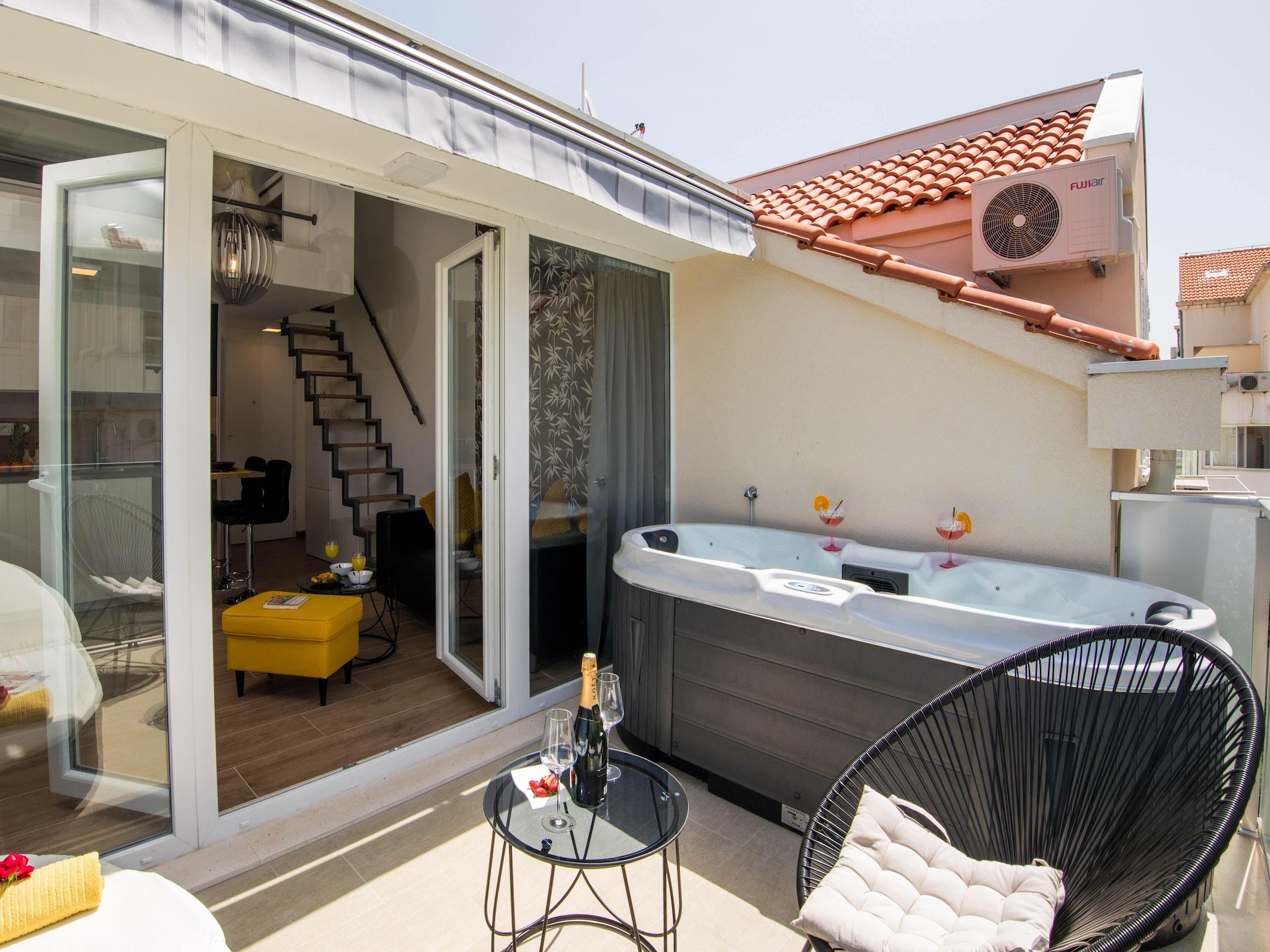Apartmá Apartment Velvet - Studio Apartment with Hot Tub