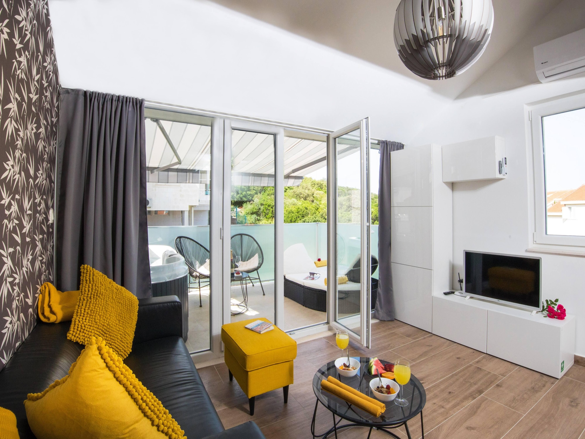 Apartmá Apartment Velvet - Studio Apartment with Hot Tub