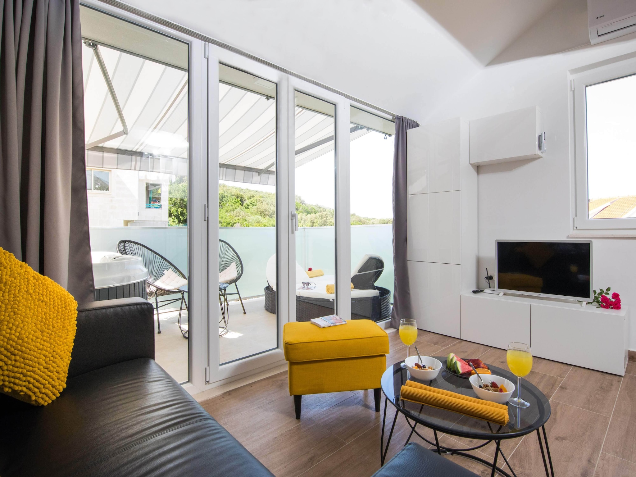 Apartmá Apartment Velvet - Studio Apartment with Hot Tub