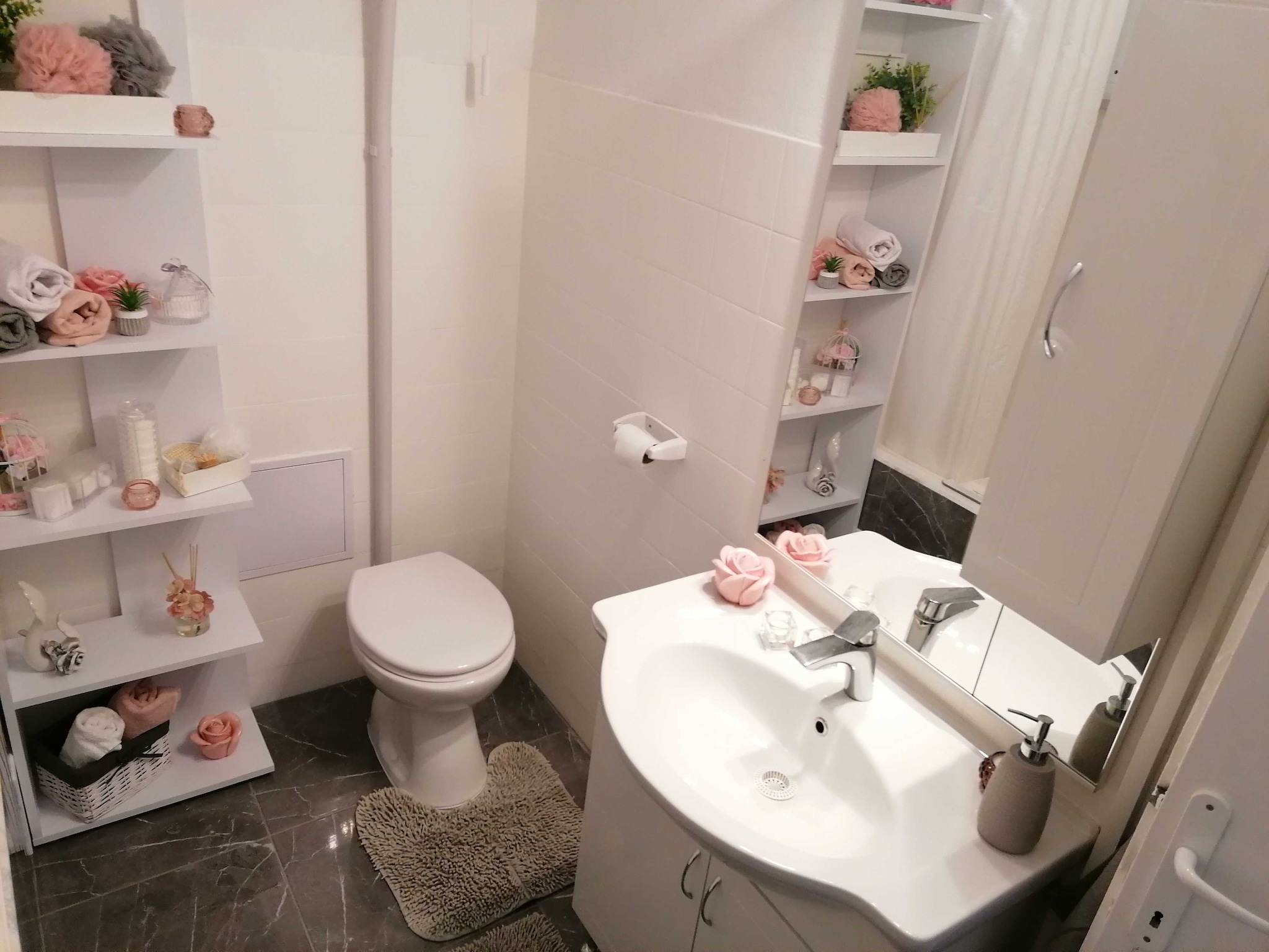 Apartmá Apartment Jamblip - Two Bedroom Apartment with Bal