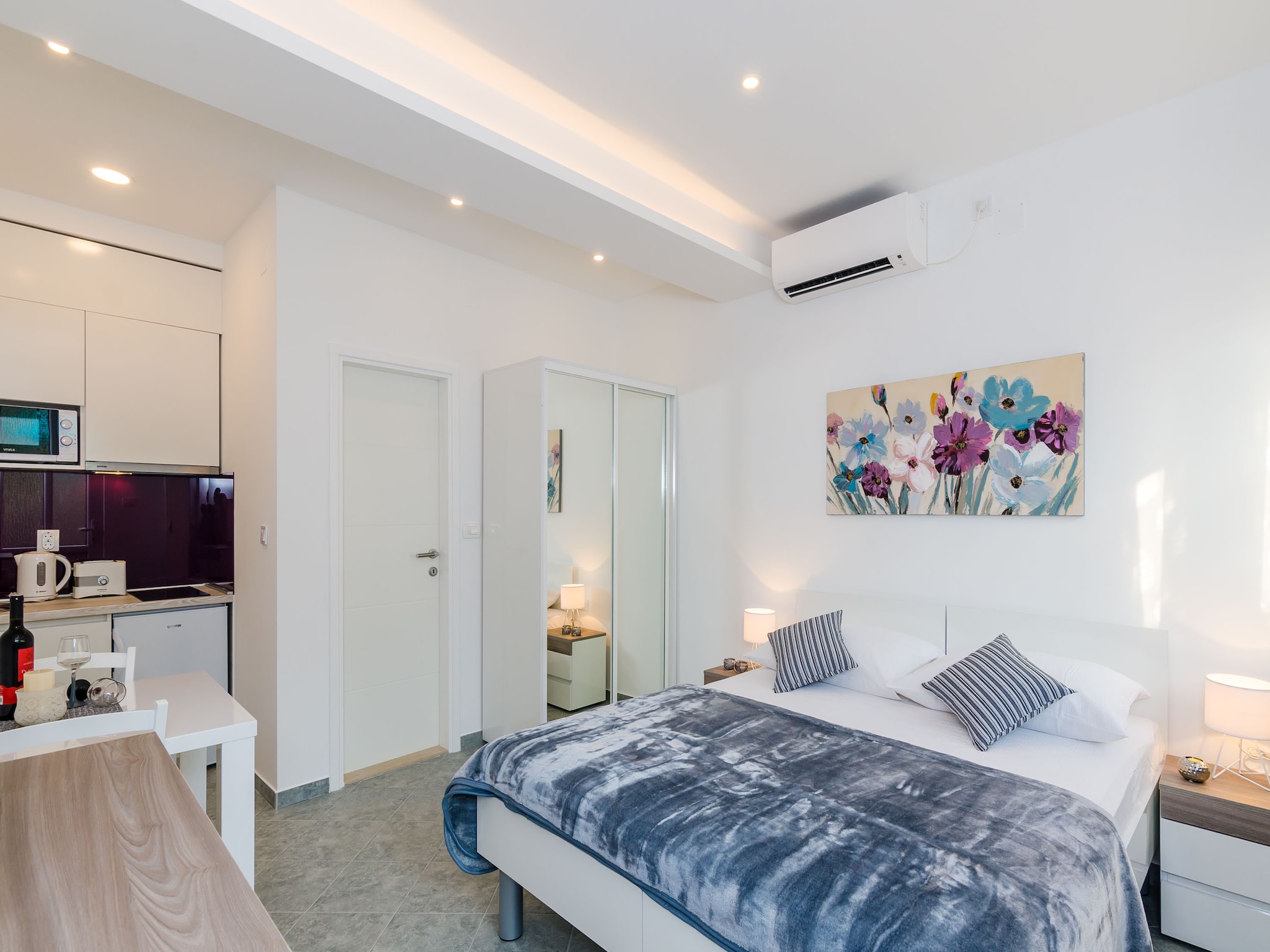Apartmá Apartments  L&M - Studio Apartment with Terrace (V