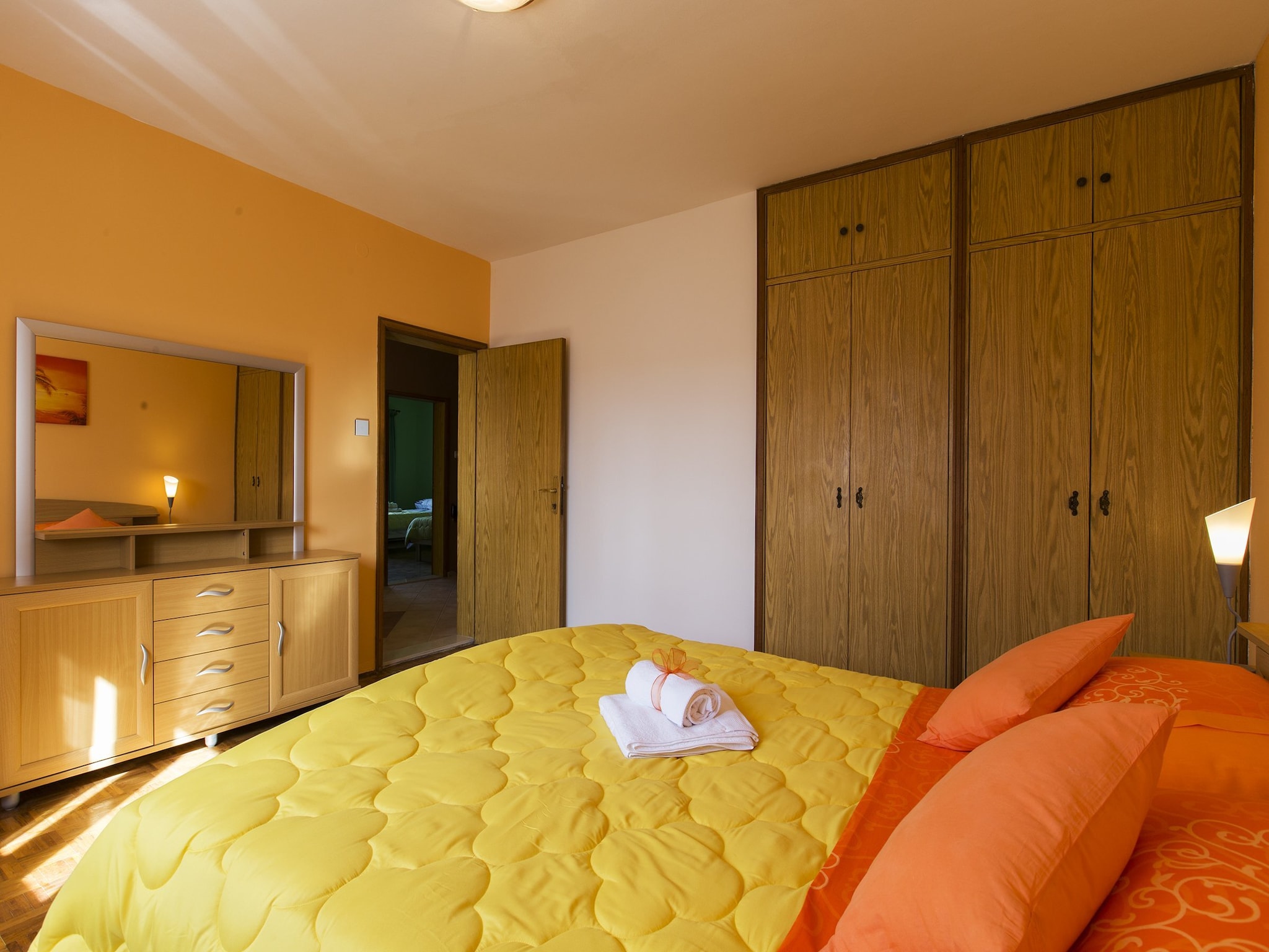 Ferienhaus Apartment Villa IN - Four-Bedroom Apartment with P