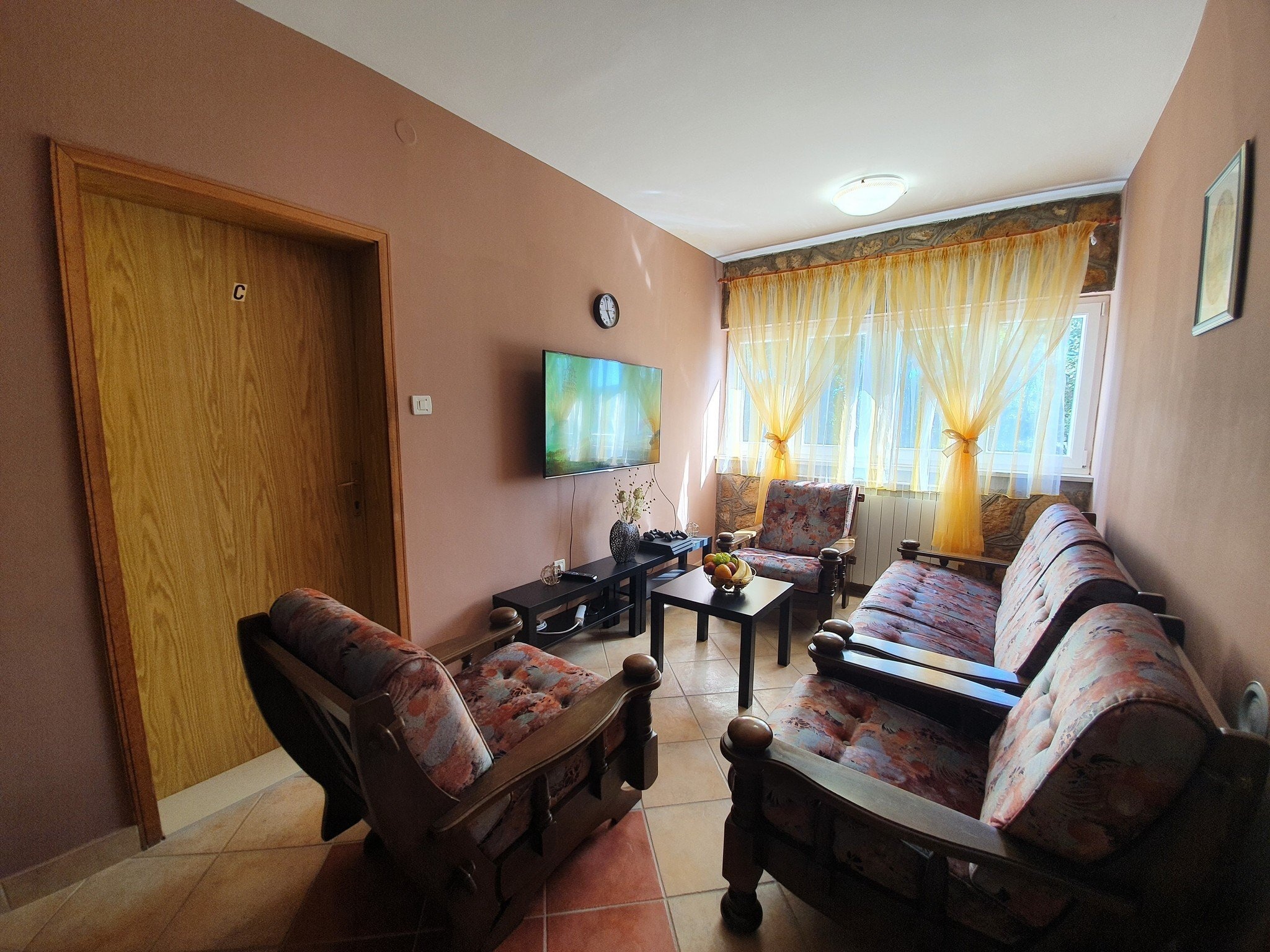 Ferienhaus Apartment Villa IN - Four-Bedroom Apartment with P