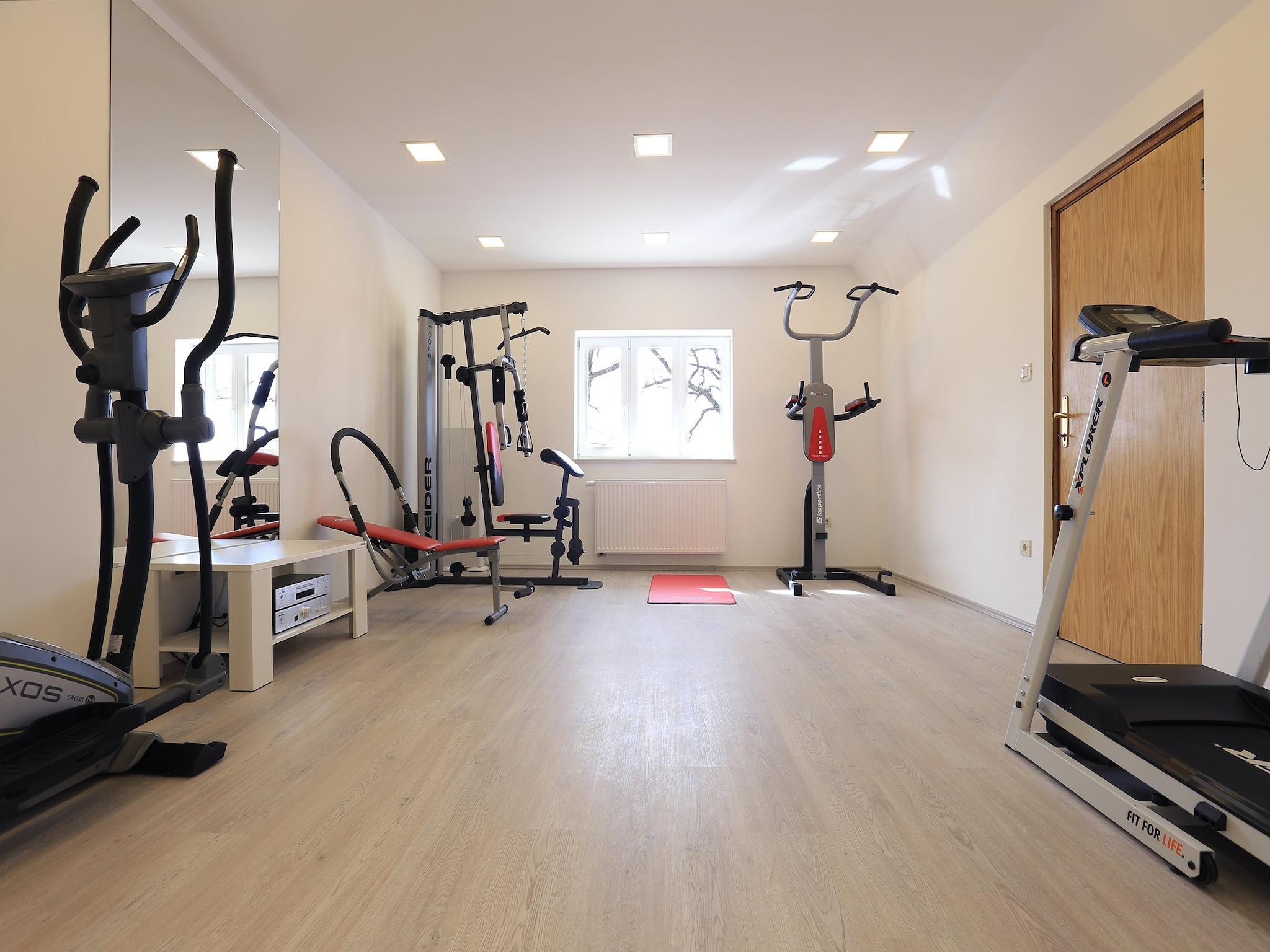 Ferienhaus Apartment Villa IN - Four-Bedroom Apartment with P