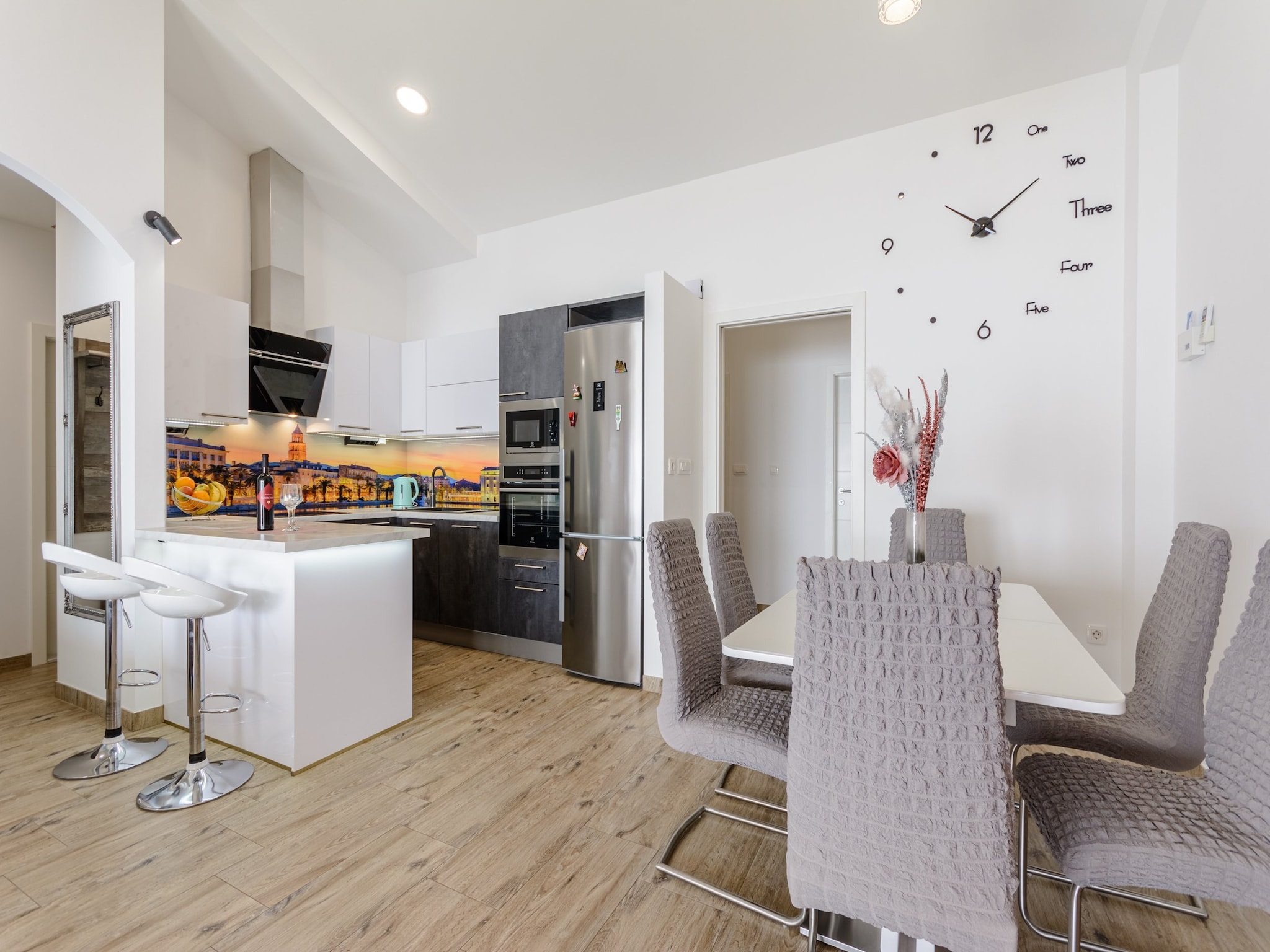 Ferienwohnung Apartments Hope (Dugi Rat) - Three-Bedroom Apartme