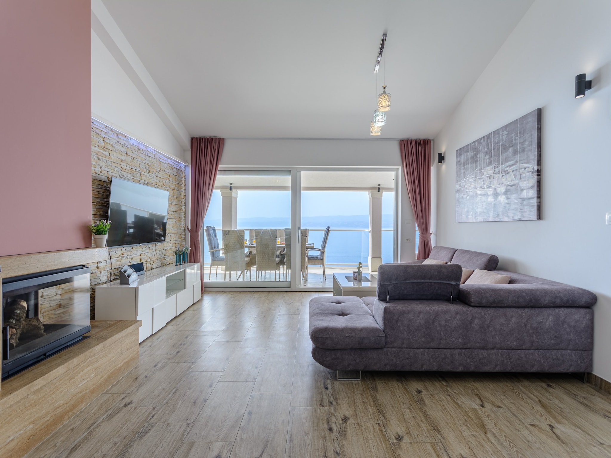 Ferienwohnung Apartments Hope (Dugi Rat) - Three-Bedroom Apartme