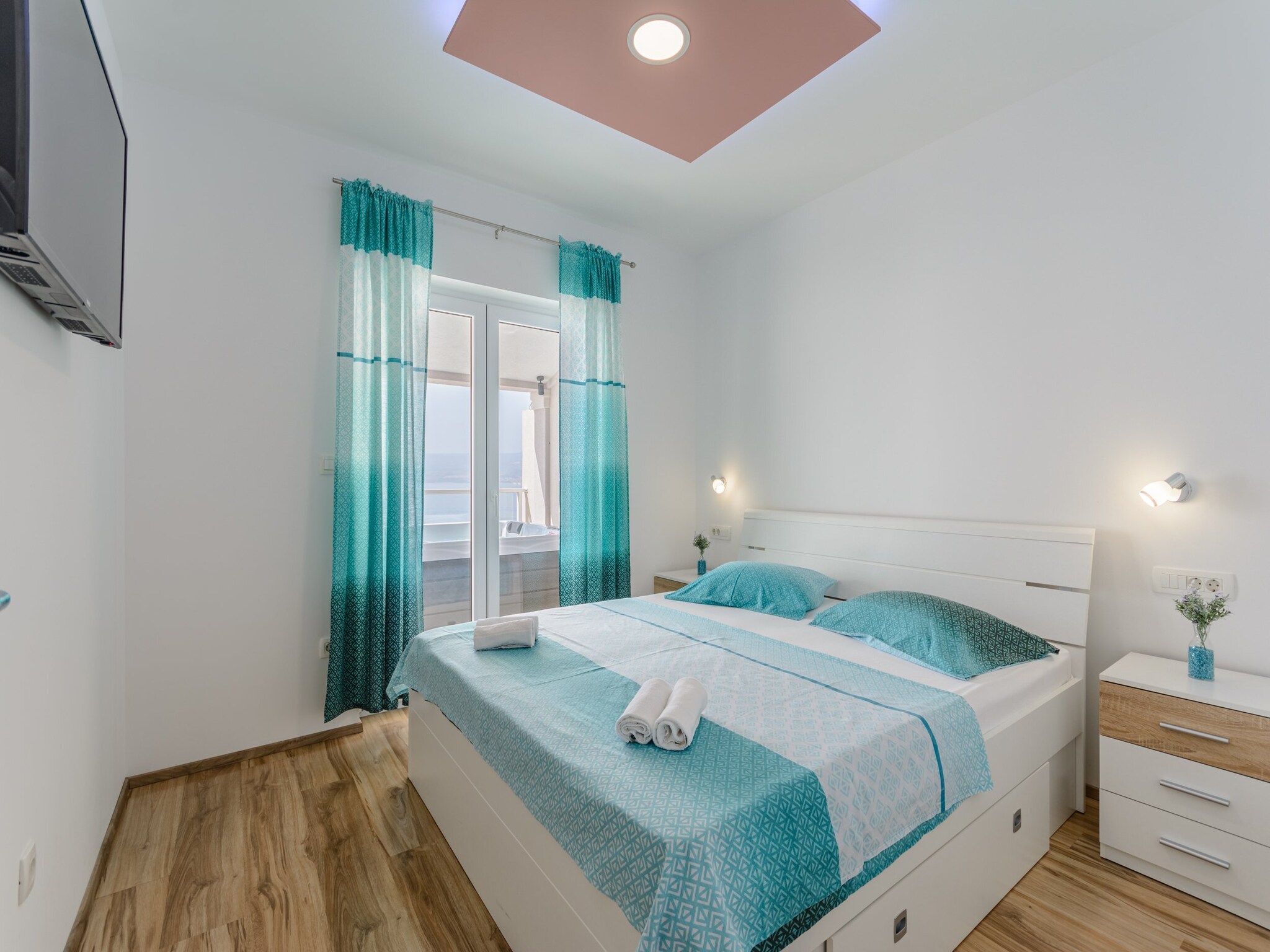 Ferienwohnung Apartments Hope (Dugi Rat) - Three-Bedroom Apartme