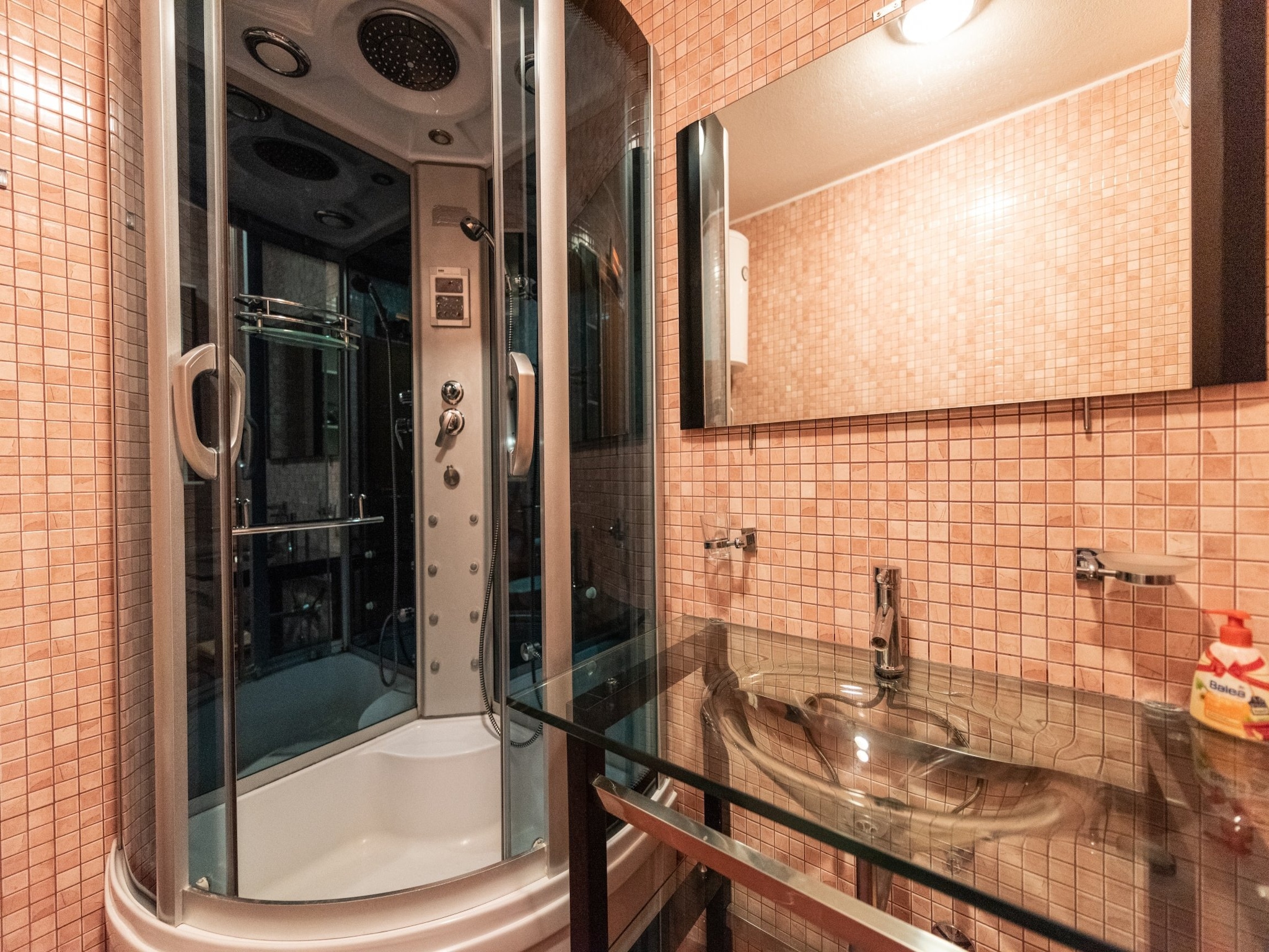 Apartmá Apartments Karen - One Bedroom Apartment with Balc