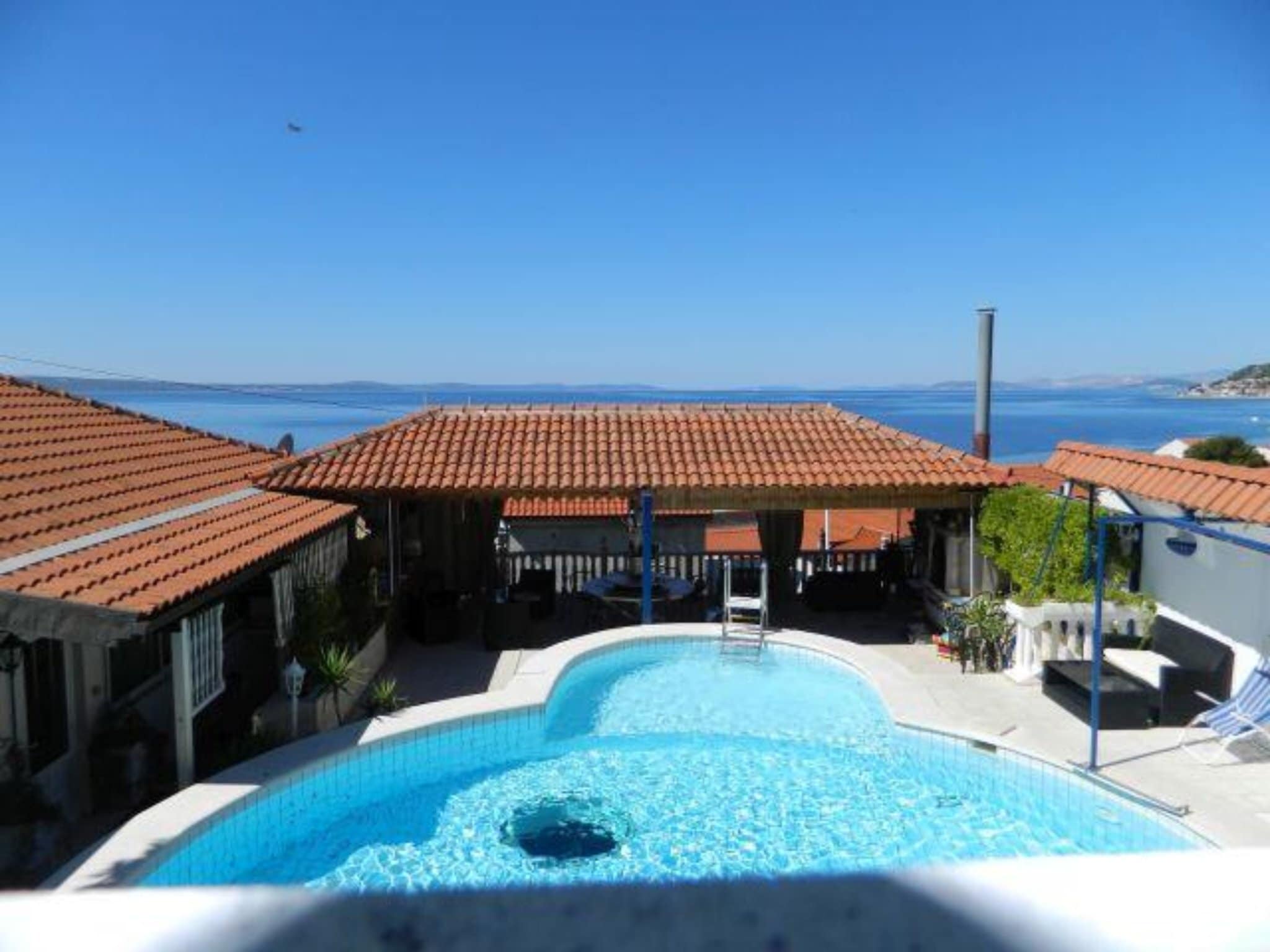 Ferienwohnung Villa Elit- Three Bedroom Apartment with Sea View
