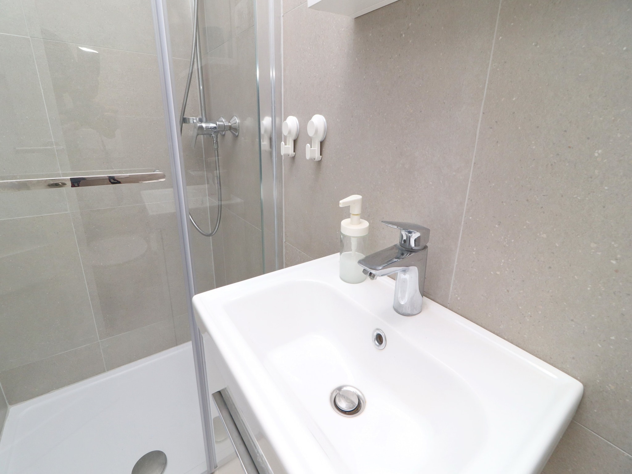   Holiday Home Rosemary-Three Bedroom Holiday Home w