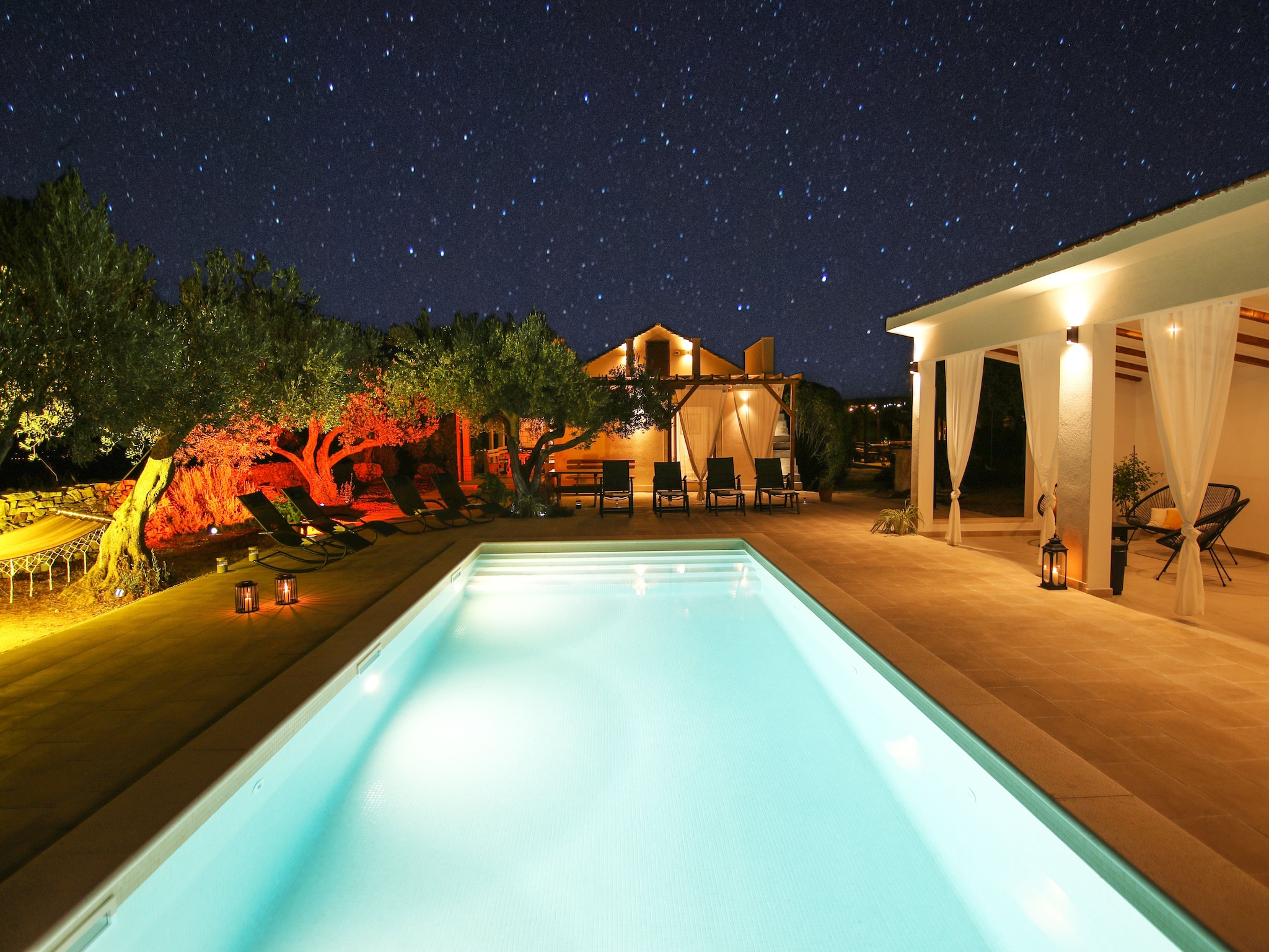 Dům Stone Villa Olea-Three Bedroom Villa with Pool