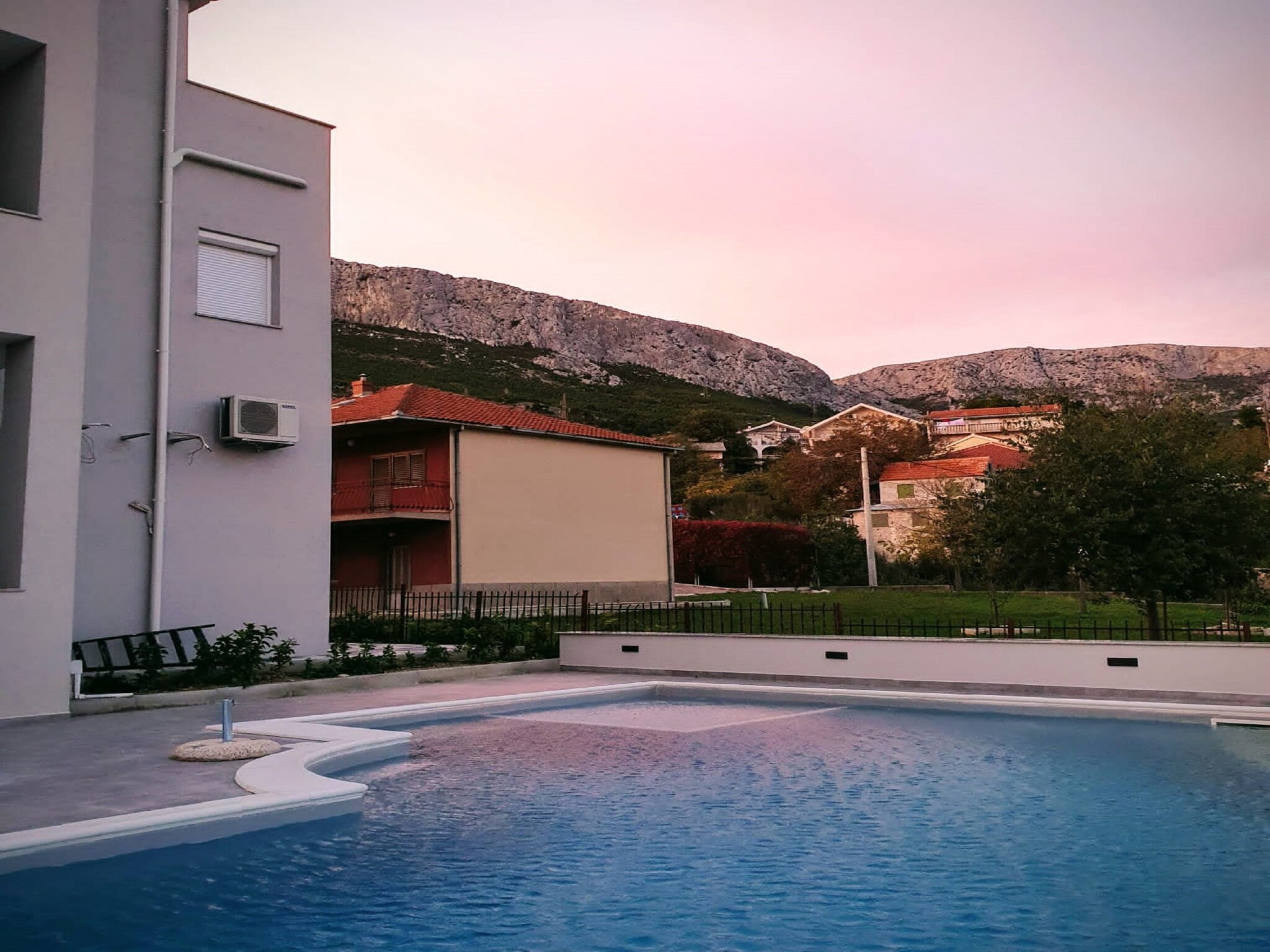 Apartmá Apartments Villa Salona Sky - Comfort Two Bedroom