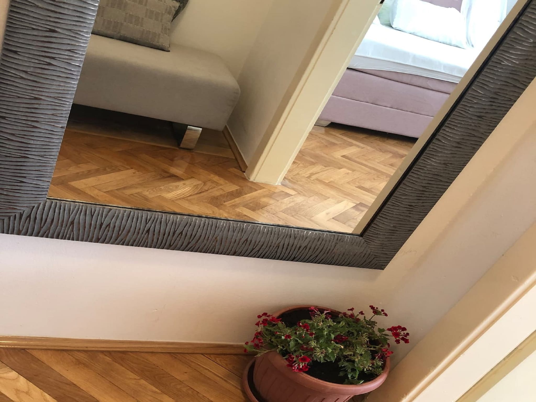 Apartmá Apartment Ema - One Bedroom Apartment with Balcony