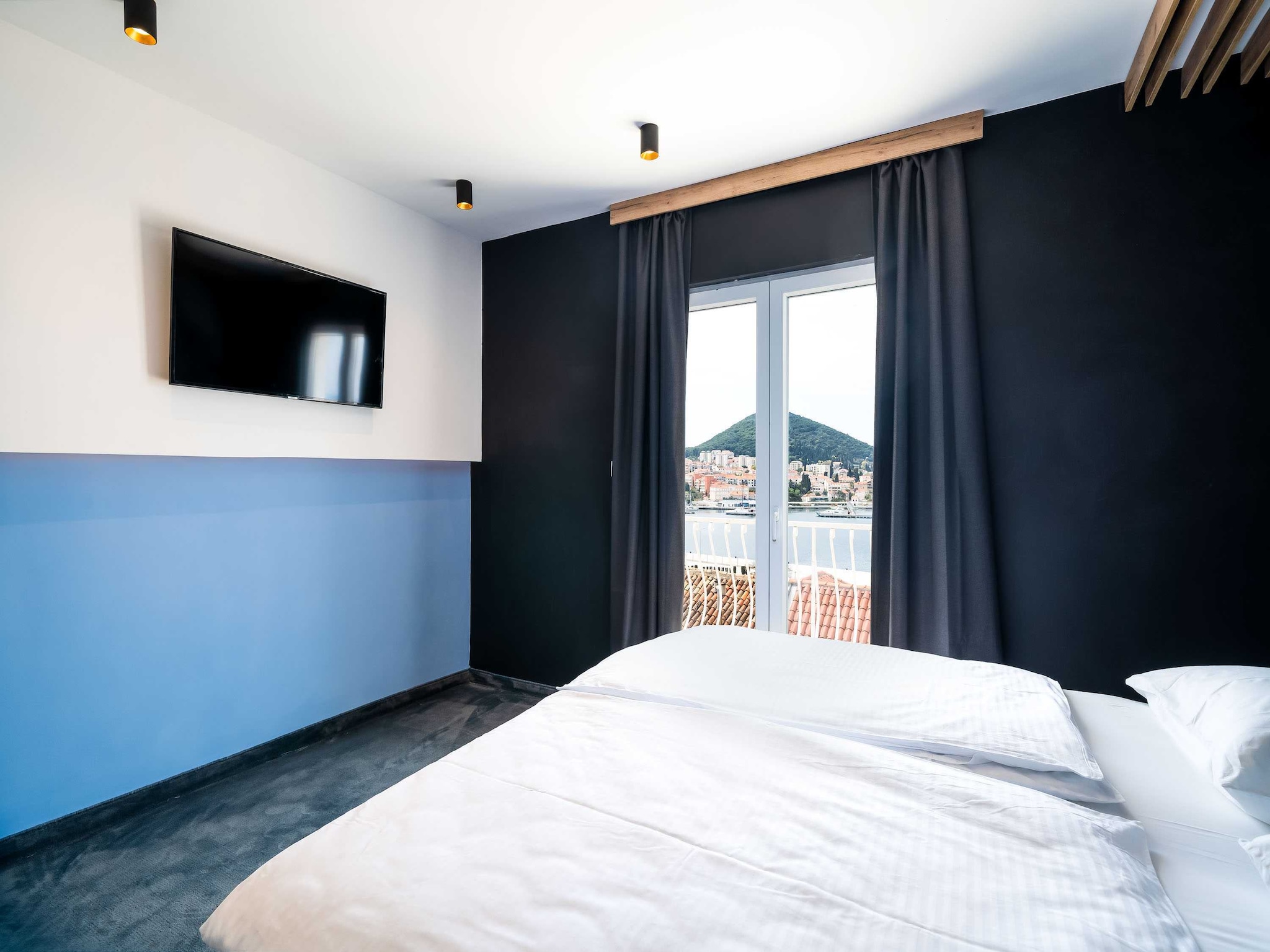 Apartmá Apartments Tayra - Modern studio apartment with ba