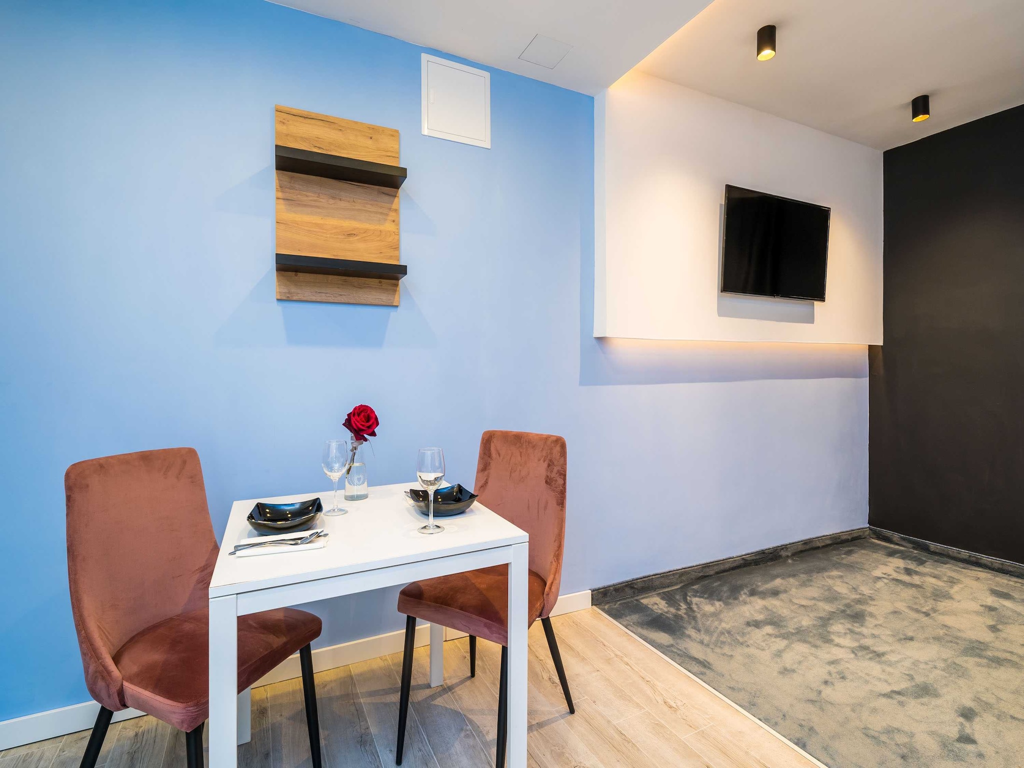 Apartmá Apartments Tayra - Modern studio apartment with ba