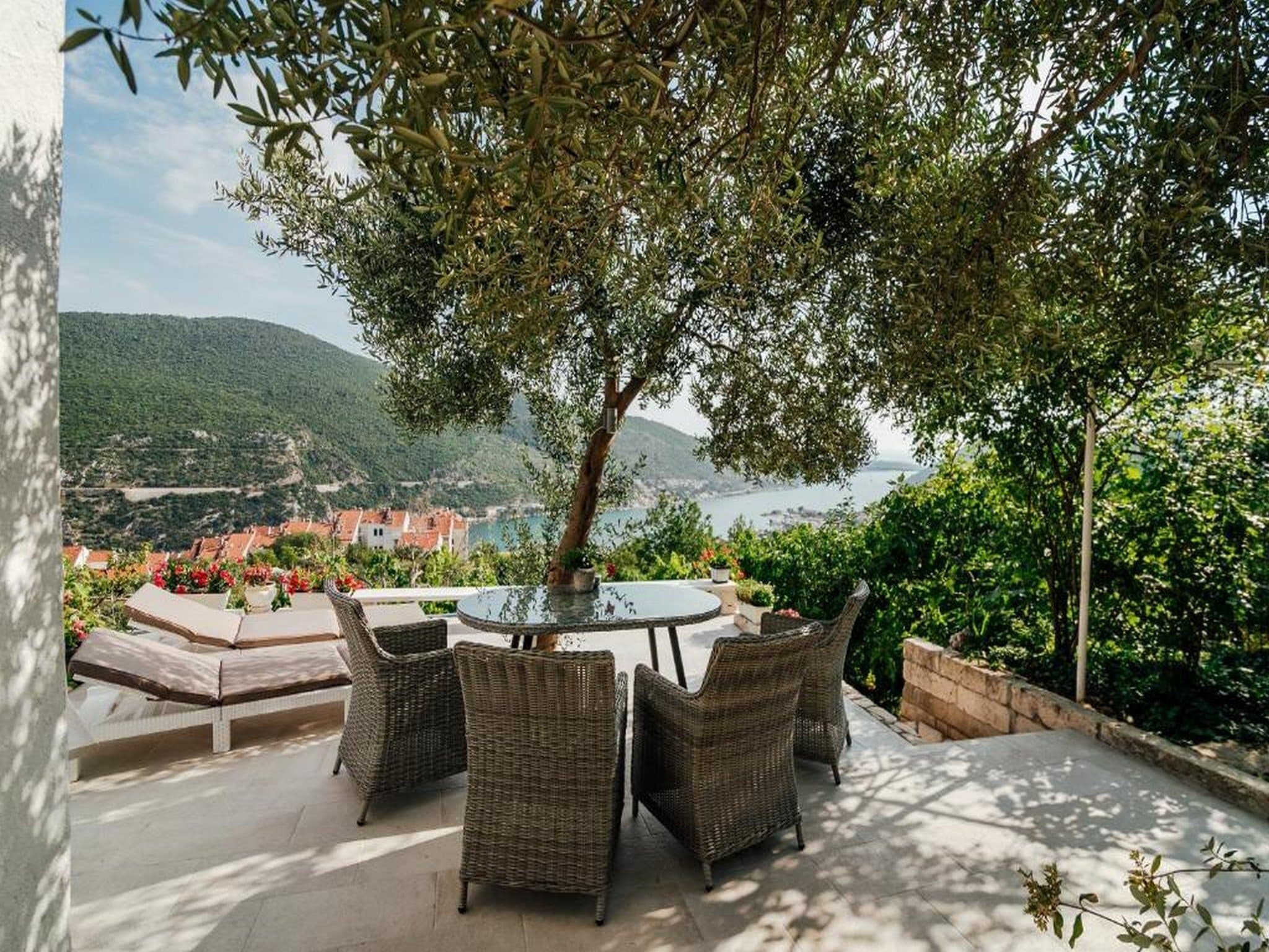   Cottage Ciara - One bedroom Holiday Home with pool