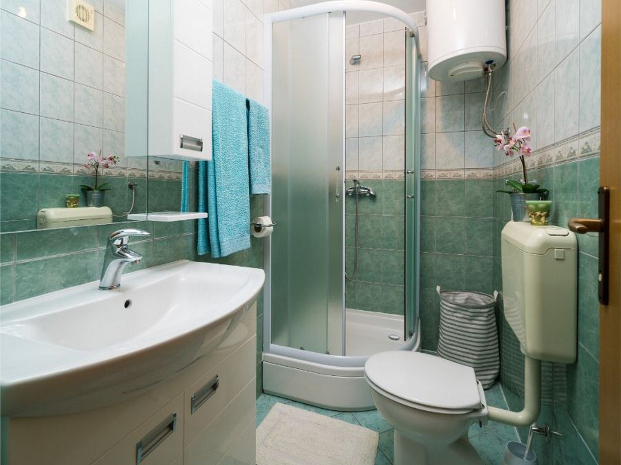 Apartmá Apartments Tomas - Four Bedroom Apartment with Bal
