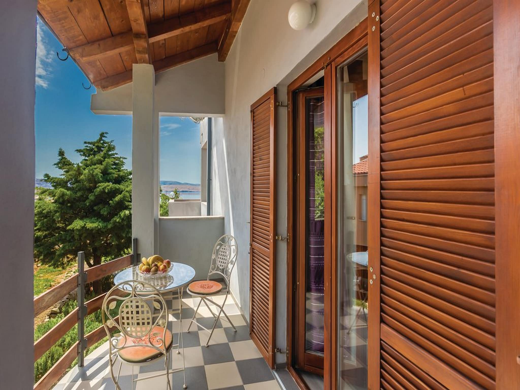 Apartmá Apartments Paola - Two Bedroom Apartment with Terr