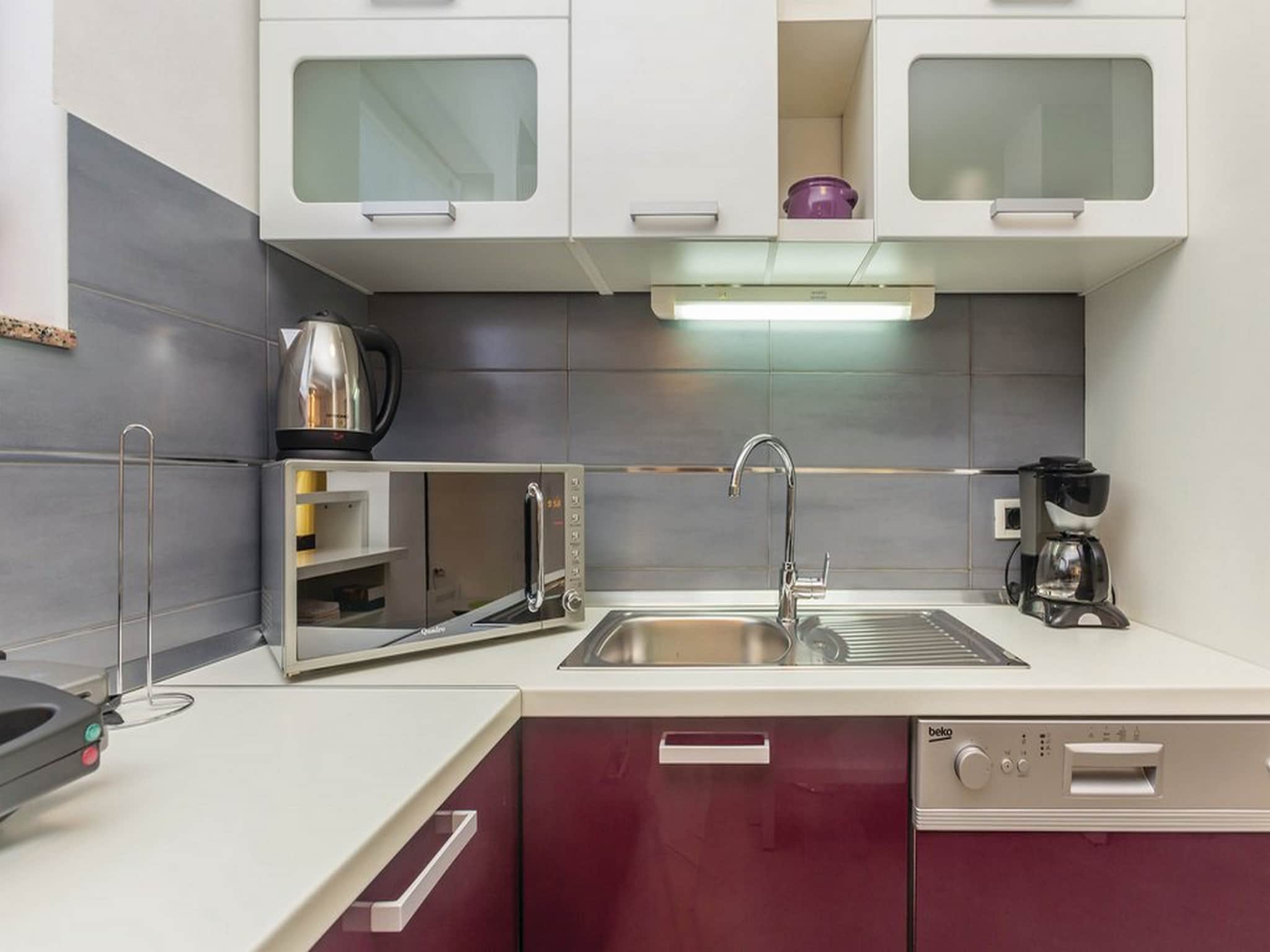 Apartmá Apartments Paola - Two Bedroom Apartment with Terr
