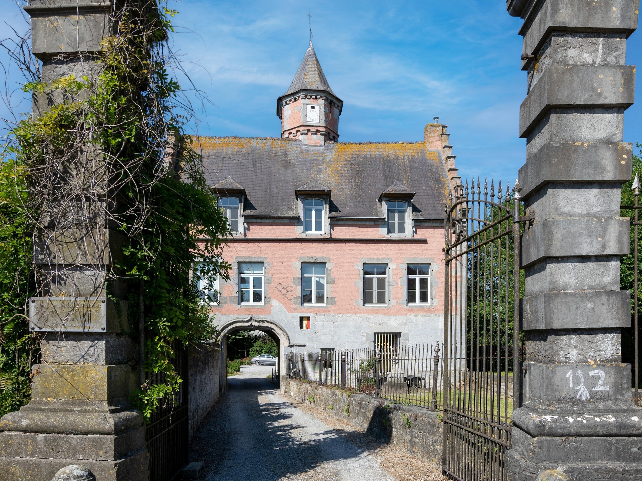   Château de Senzeilles 1