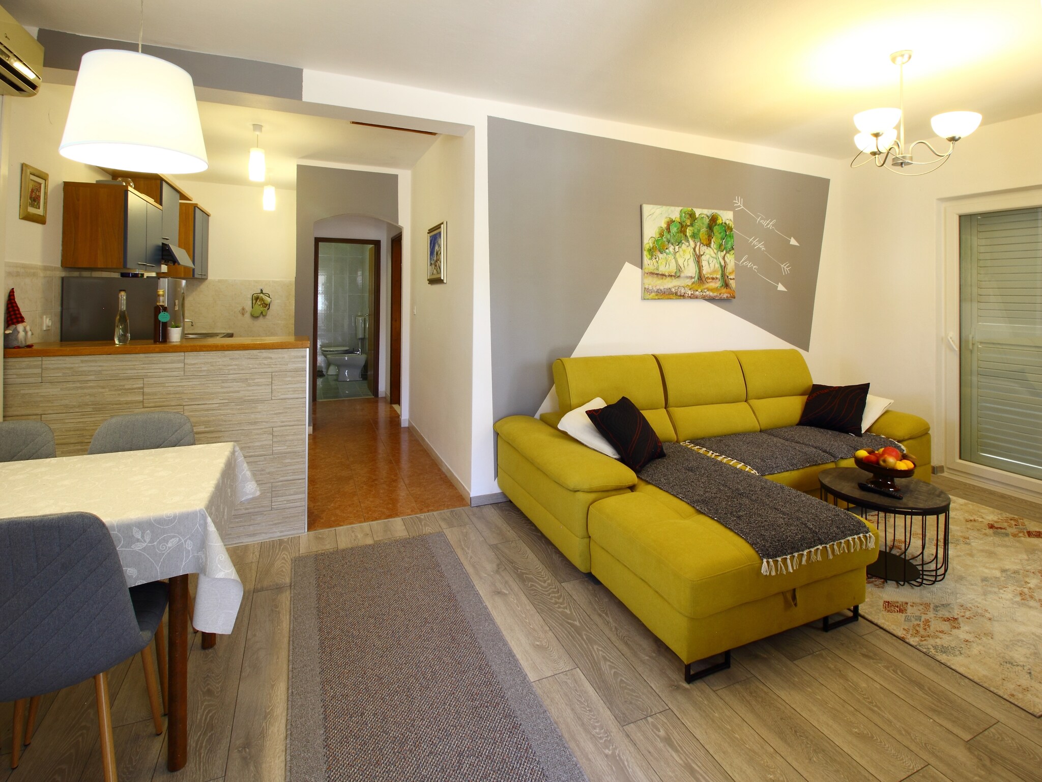 Mieszkanie Apartment Marita - One Bedroom Apartment with Balc