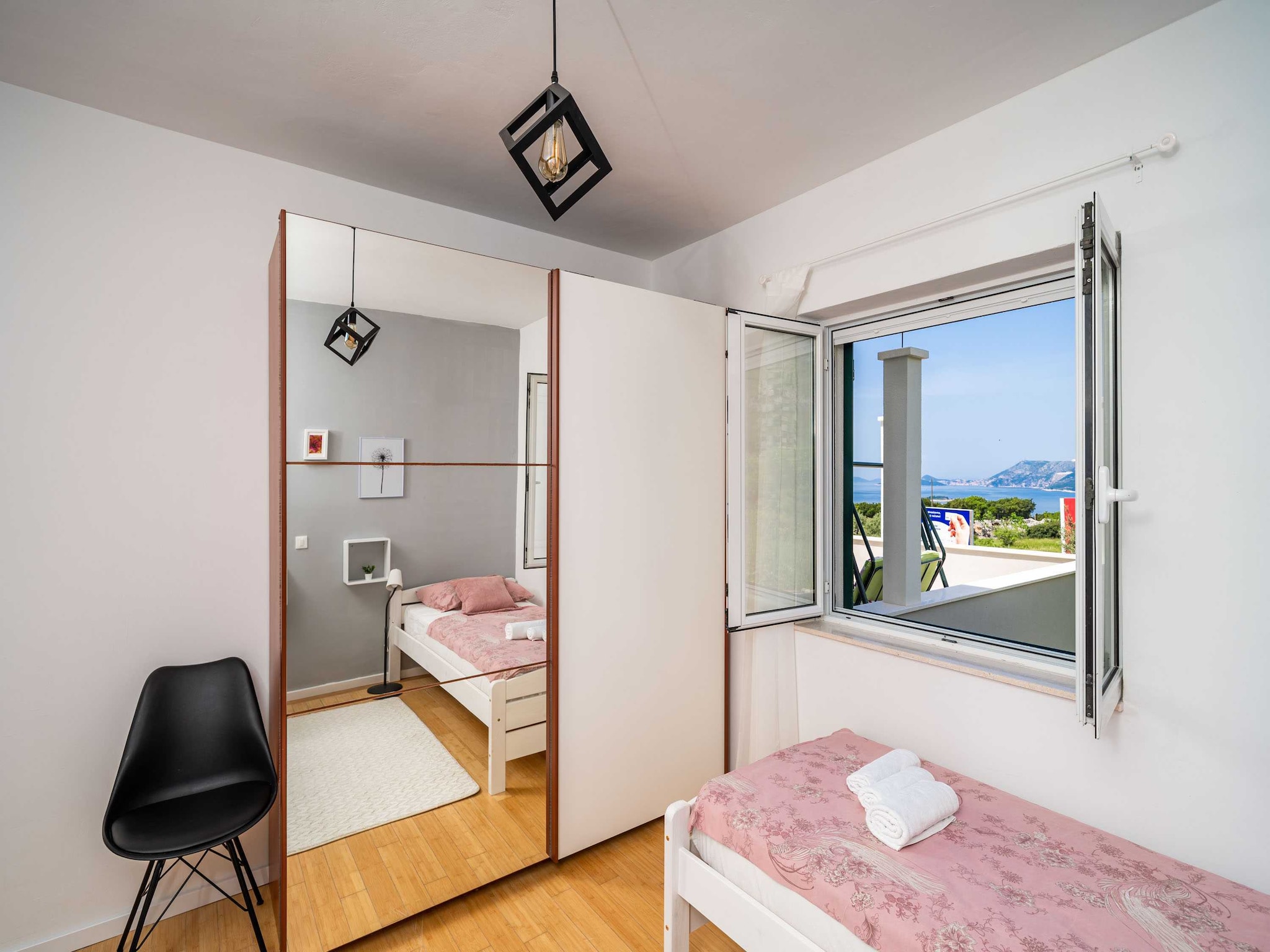 Apartmá Apartment Doma - Two Bedroom Apartment with Terrac