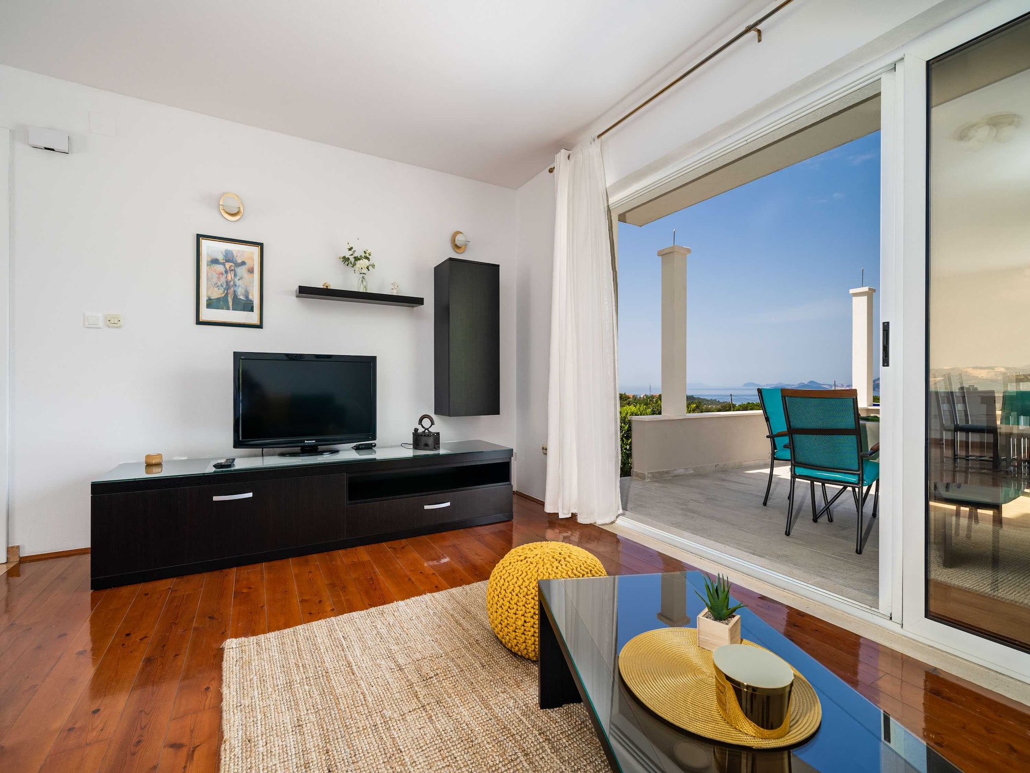 Apartmá Apartment Doma - Two Bedroom Apartment with Terrac