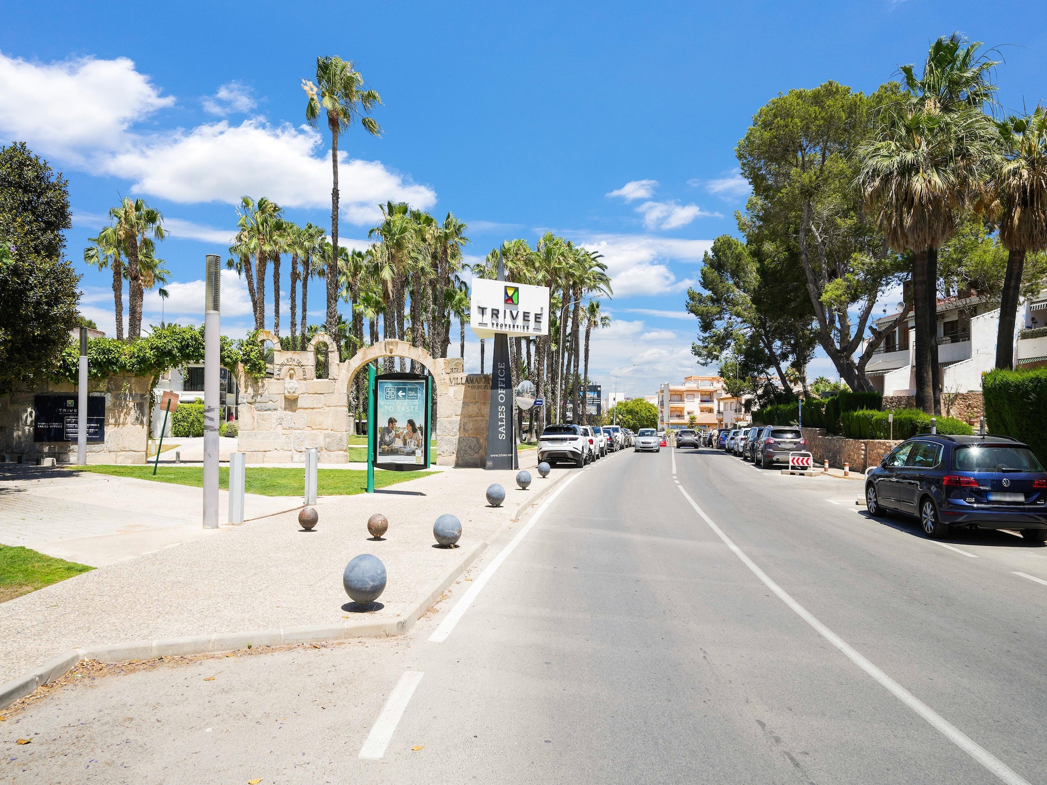   La Plaza de Villamartin