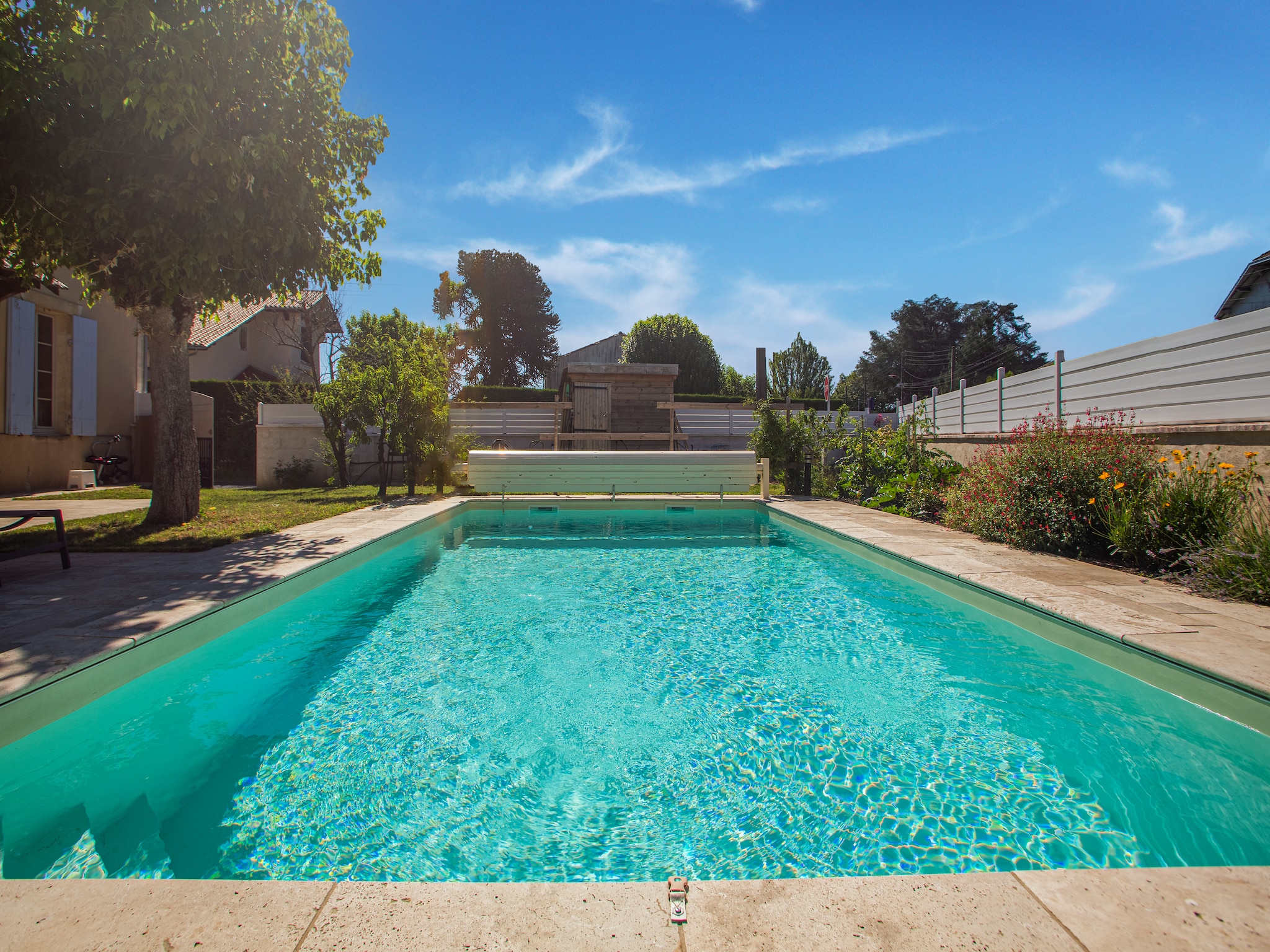   Maison Pool