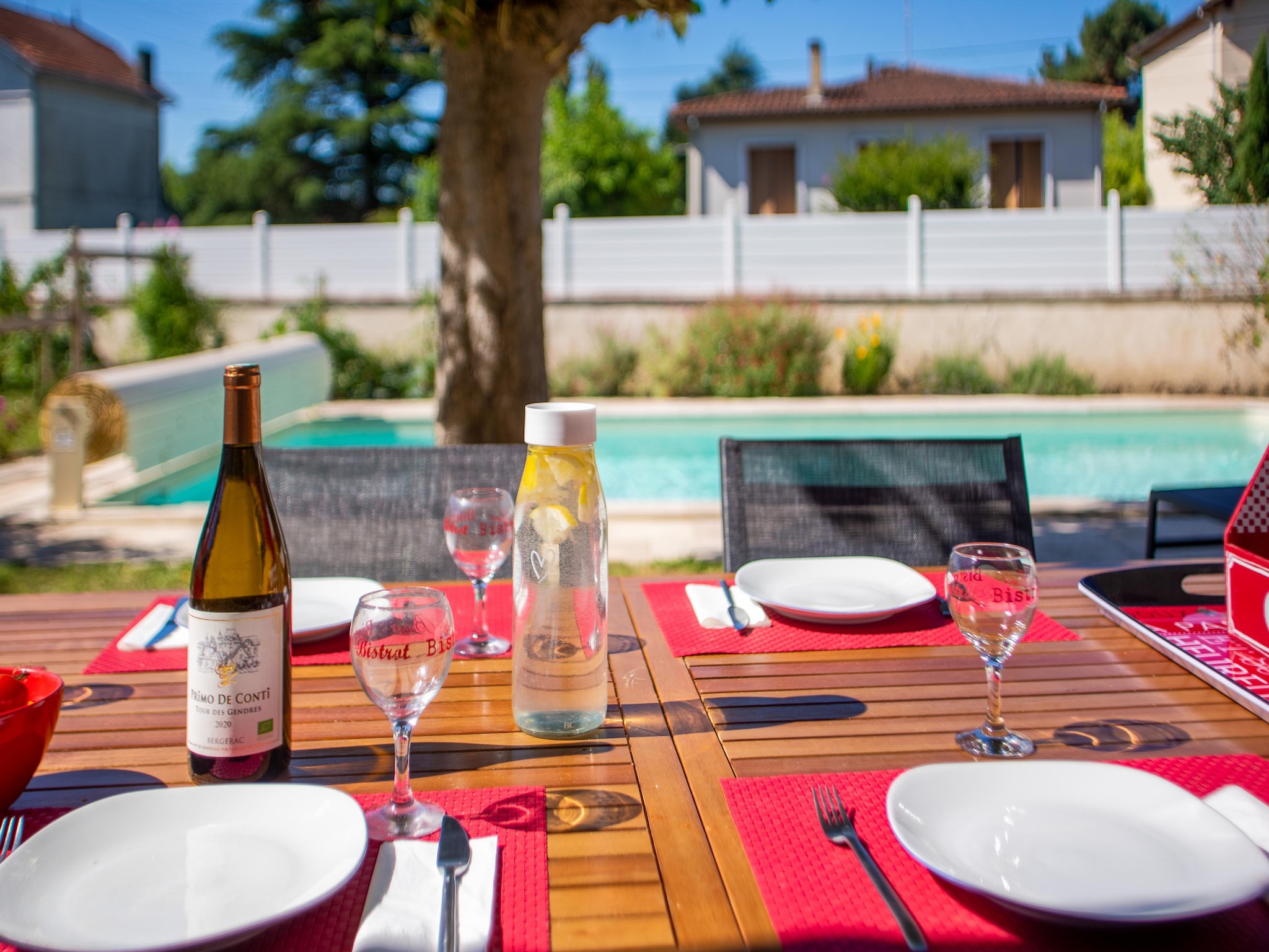   Maison Pool