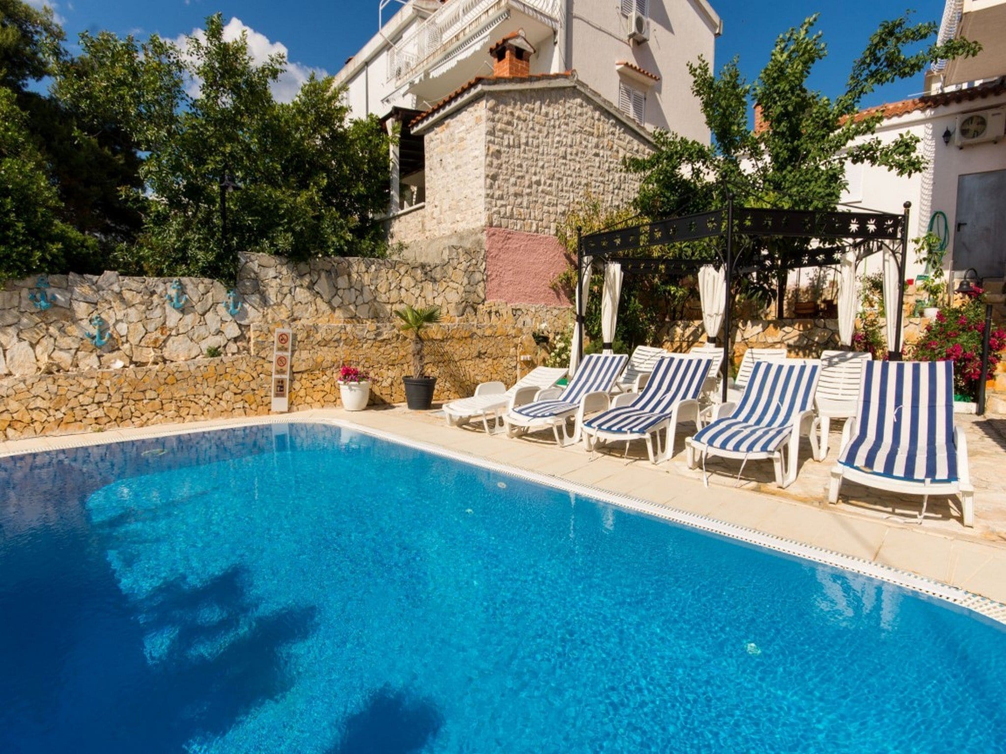 Apartmá Villa Stil - Studio Apartment with Balcony and Sea