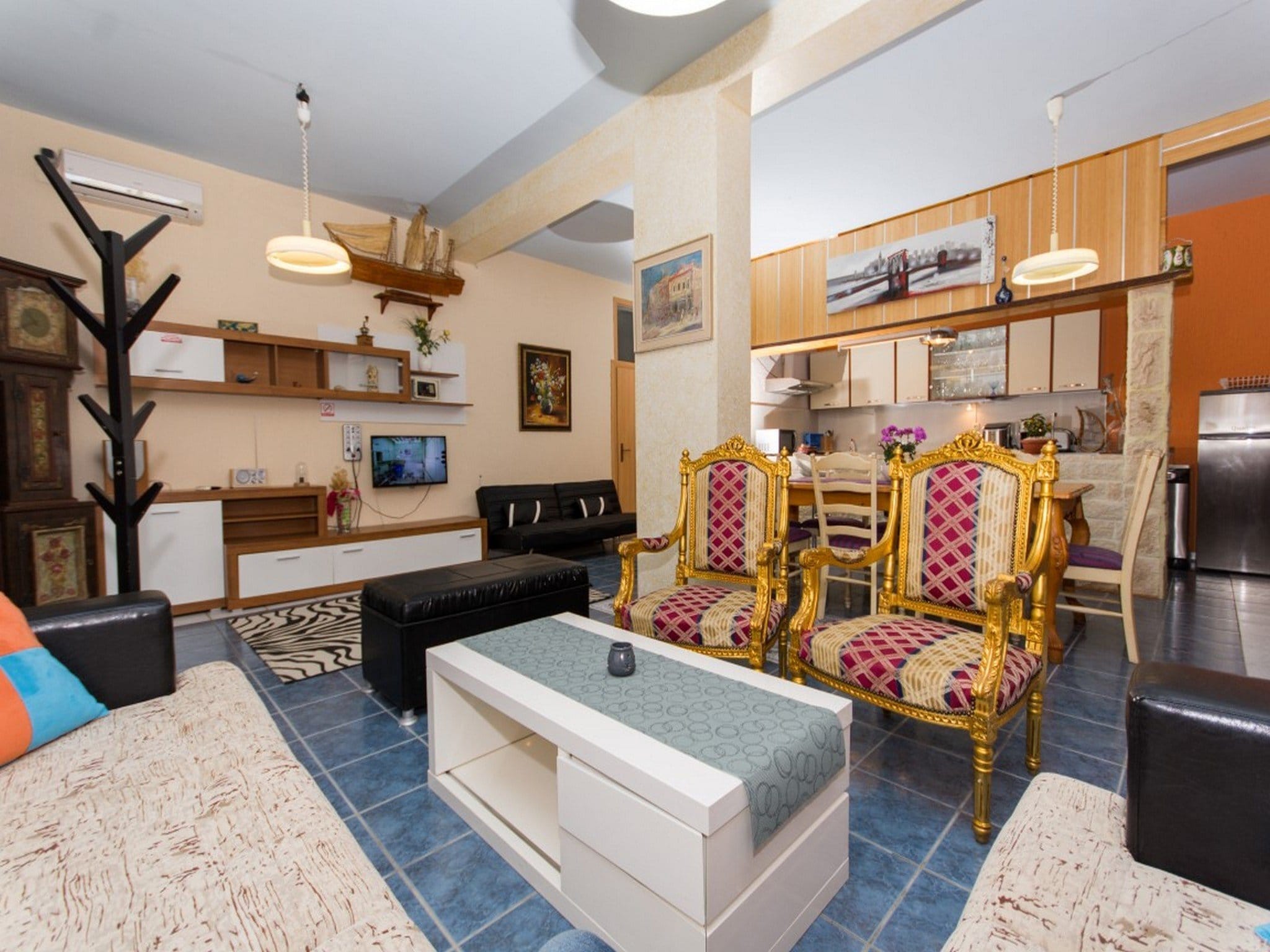 Apartmá Villa Stil - Two Bedroom Apartment with Terrace an